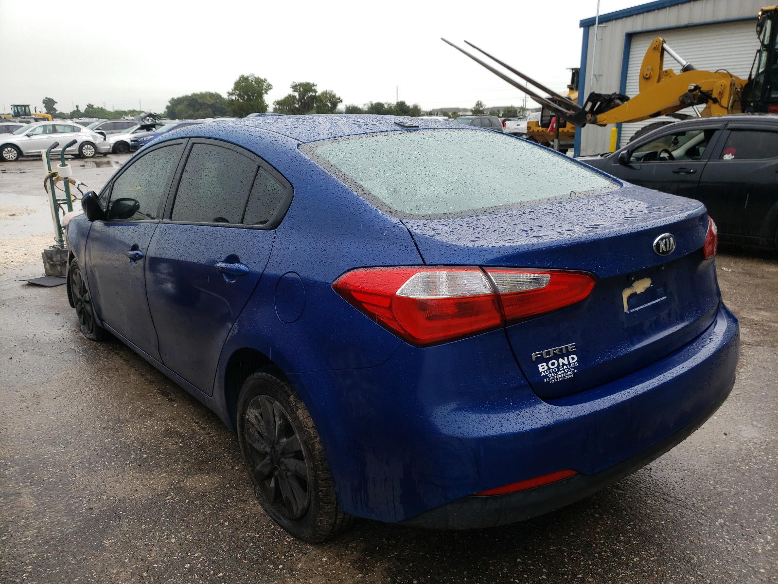 Photo 3 from auction – 2014 KIA FORTE LX with VIN KNAFX4A61E5228600