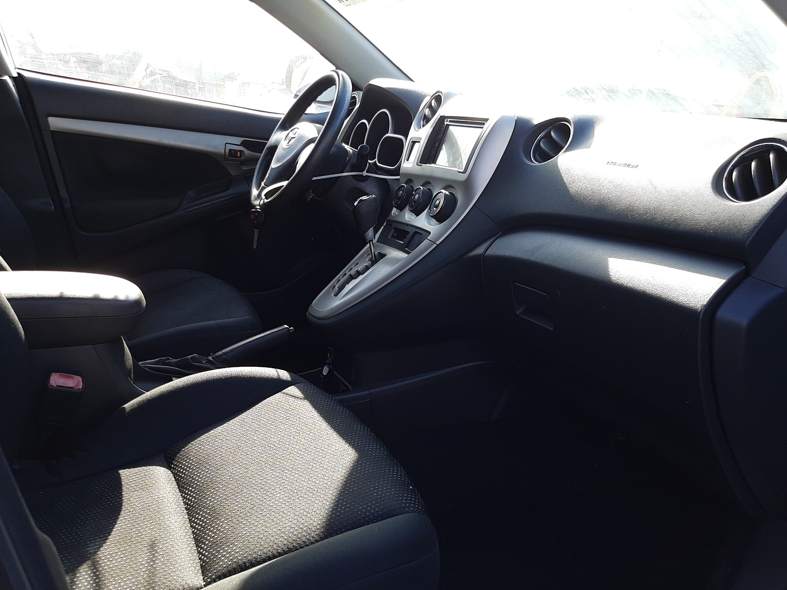 Photo 5 from auction – 2009 TOYOTA COROLLA MA with VIN 2T1KU40E99C017611