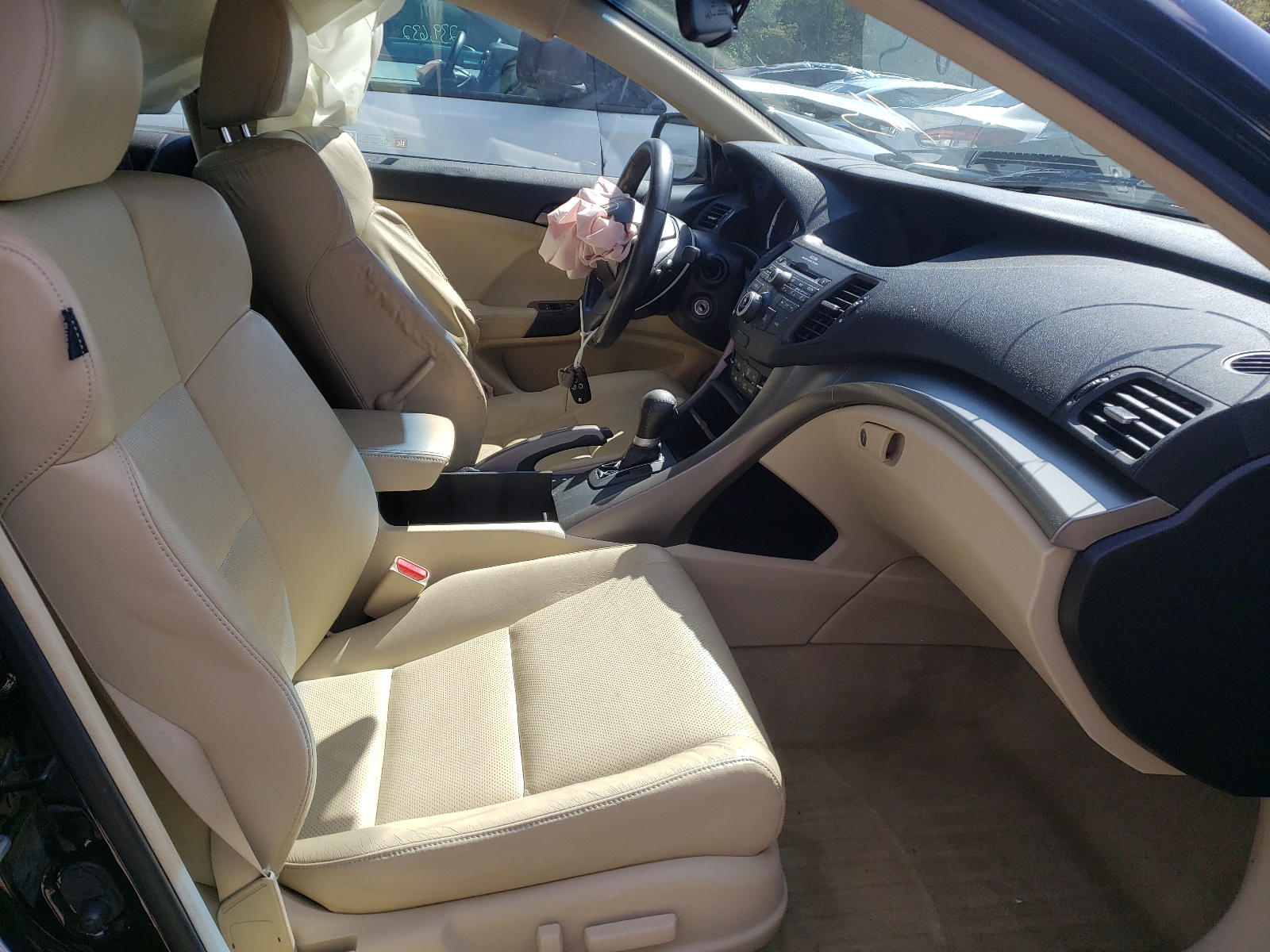 Photo 5 from auction – 2009 ACURA TSX with VIN JH4CU26679C005070
