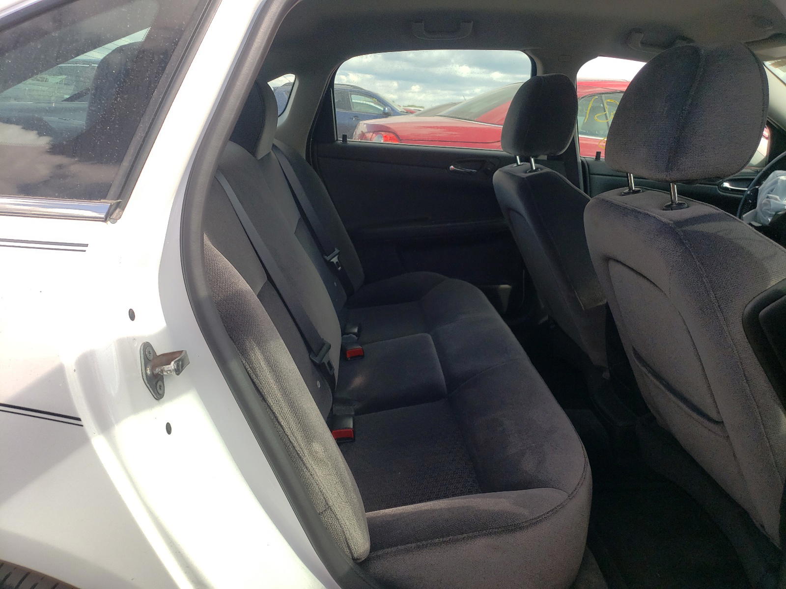 Photo 6 from auction – 2012 CHEVROLET IMPALA LS with VIN 2G1WA5E33C1248011