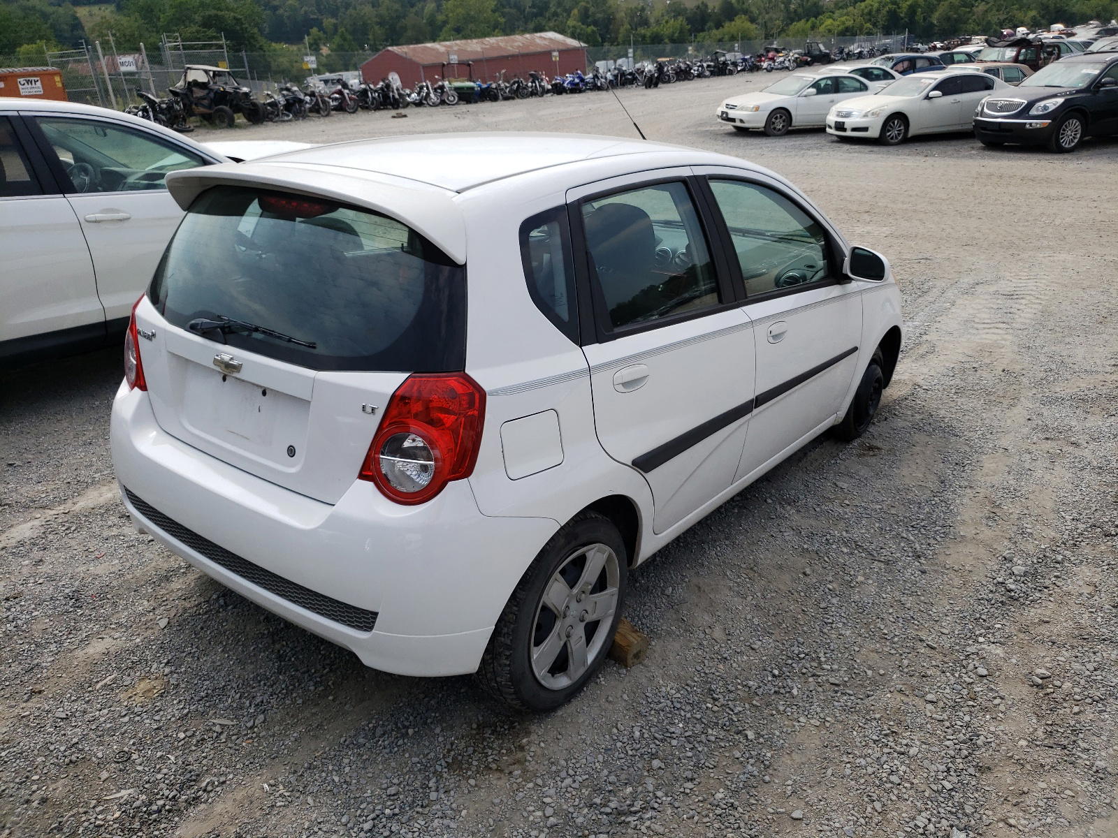 Photo 4 from auction – 2010 CHEVROLET AVEO LT with VIN KL1TG6DE0AB098607