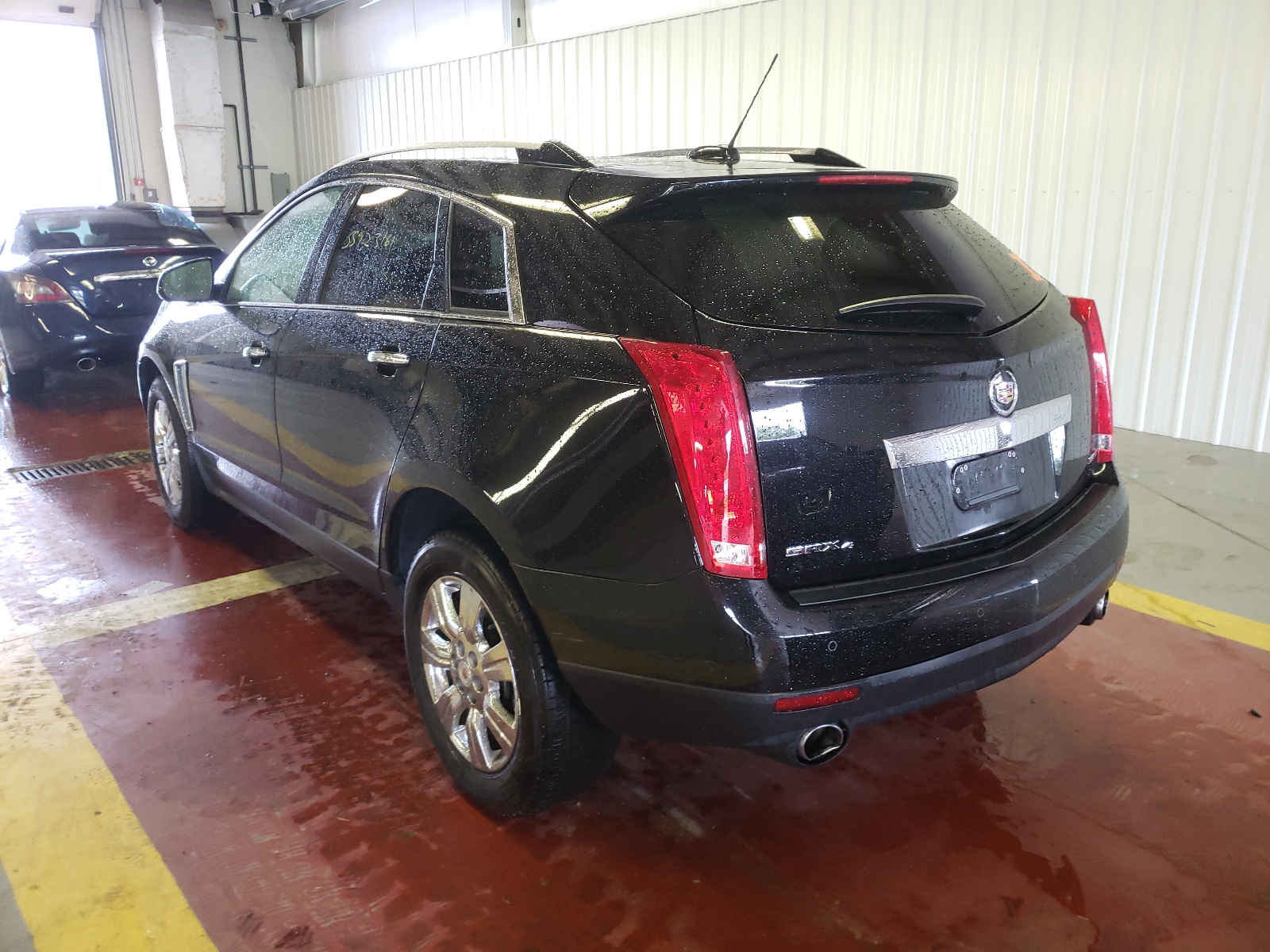 Photo 3 from auction – 2016 CADILLAC SRX LUXURY with VIN 3GYFNEE38GS581658