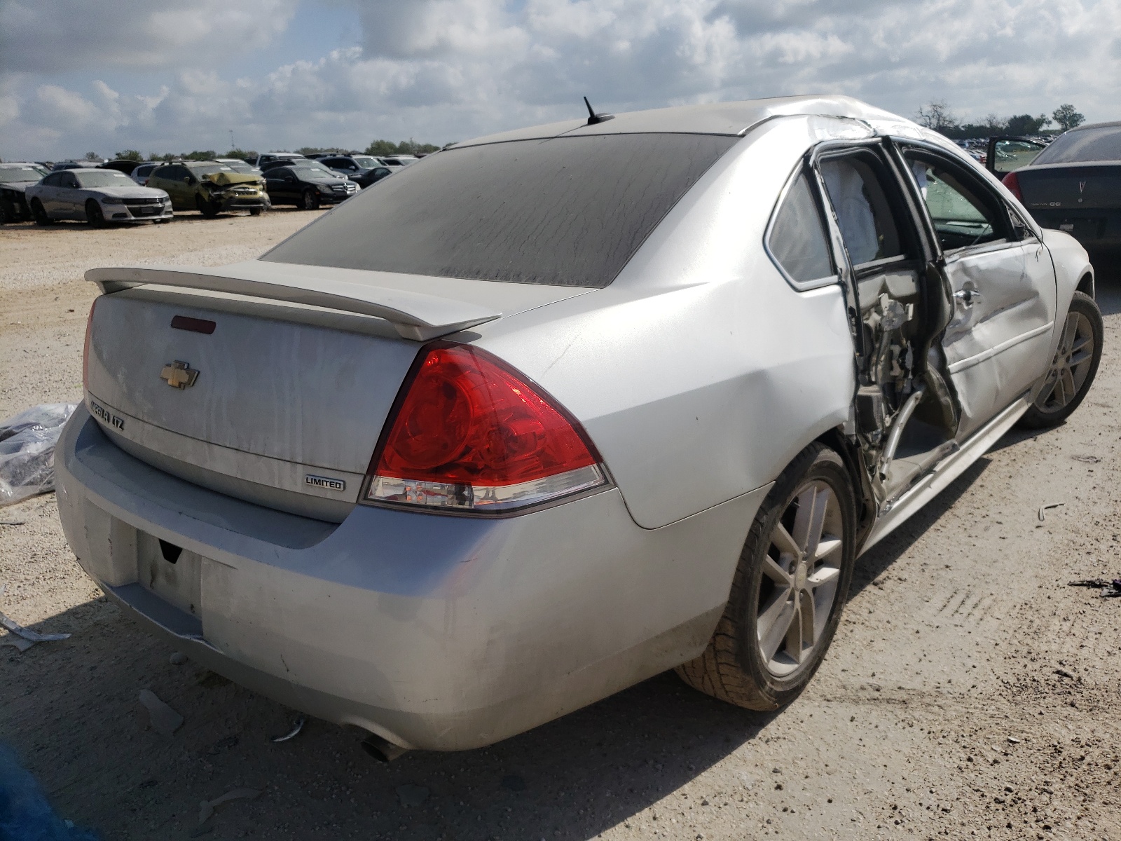 Photo 4 from auction – 2016 CHEVROLET IMPALA LIM with VIN 2G1WC5E31G1143788