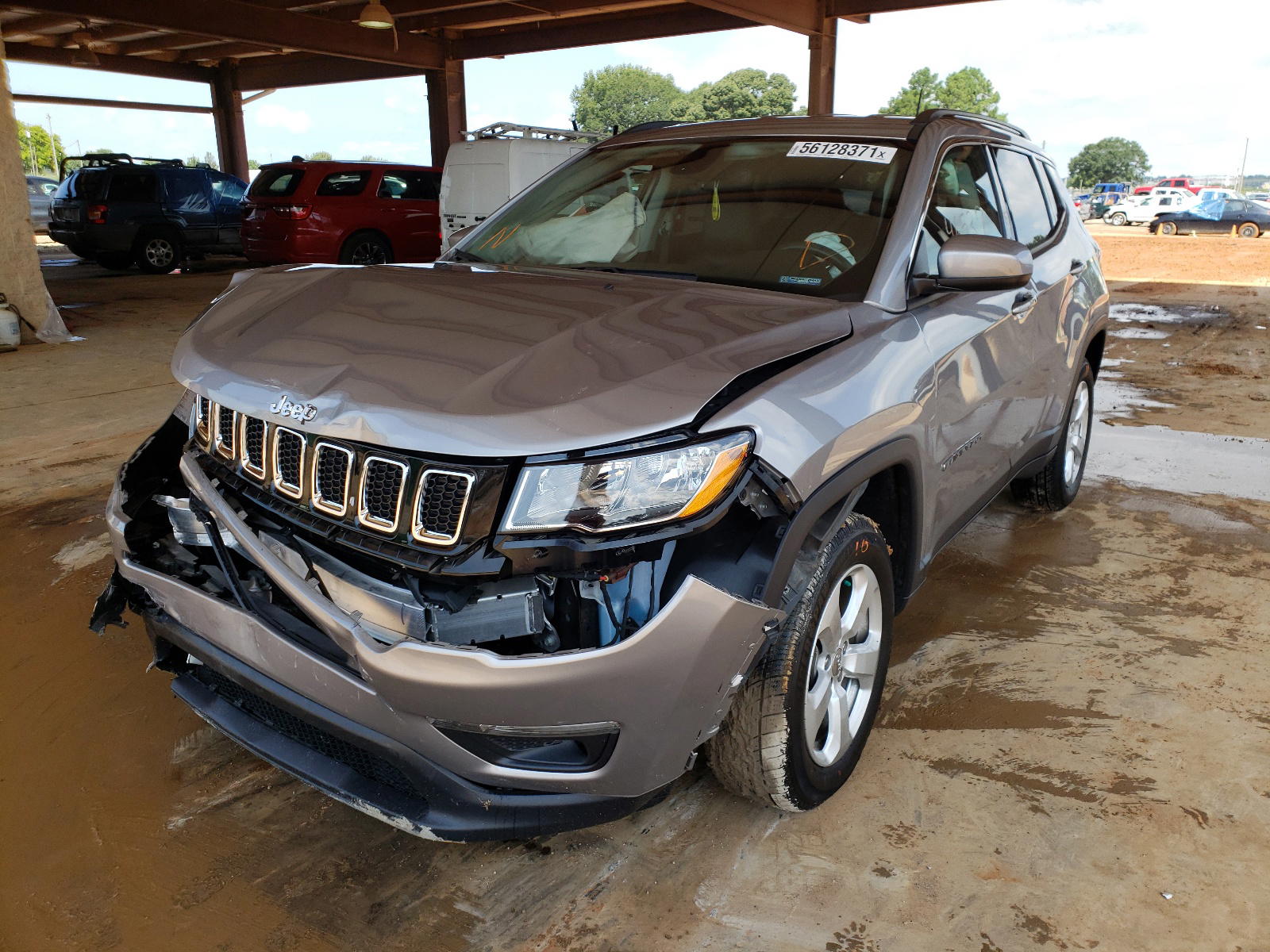 Photo 2 from auction – 2019 JEEP COMPASS LA with VIN 3C4NJDBB3KT595733