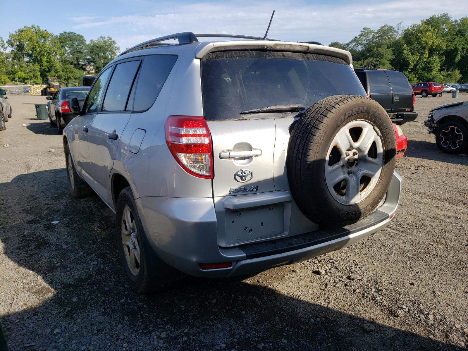Photo 3 from auction – 2012 TOYOTA RAV4 with VIN 2T3BF4DV3CW253611
