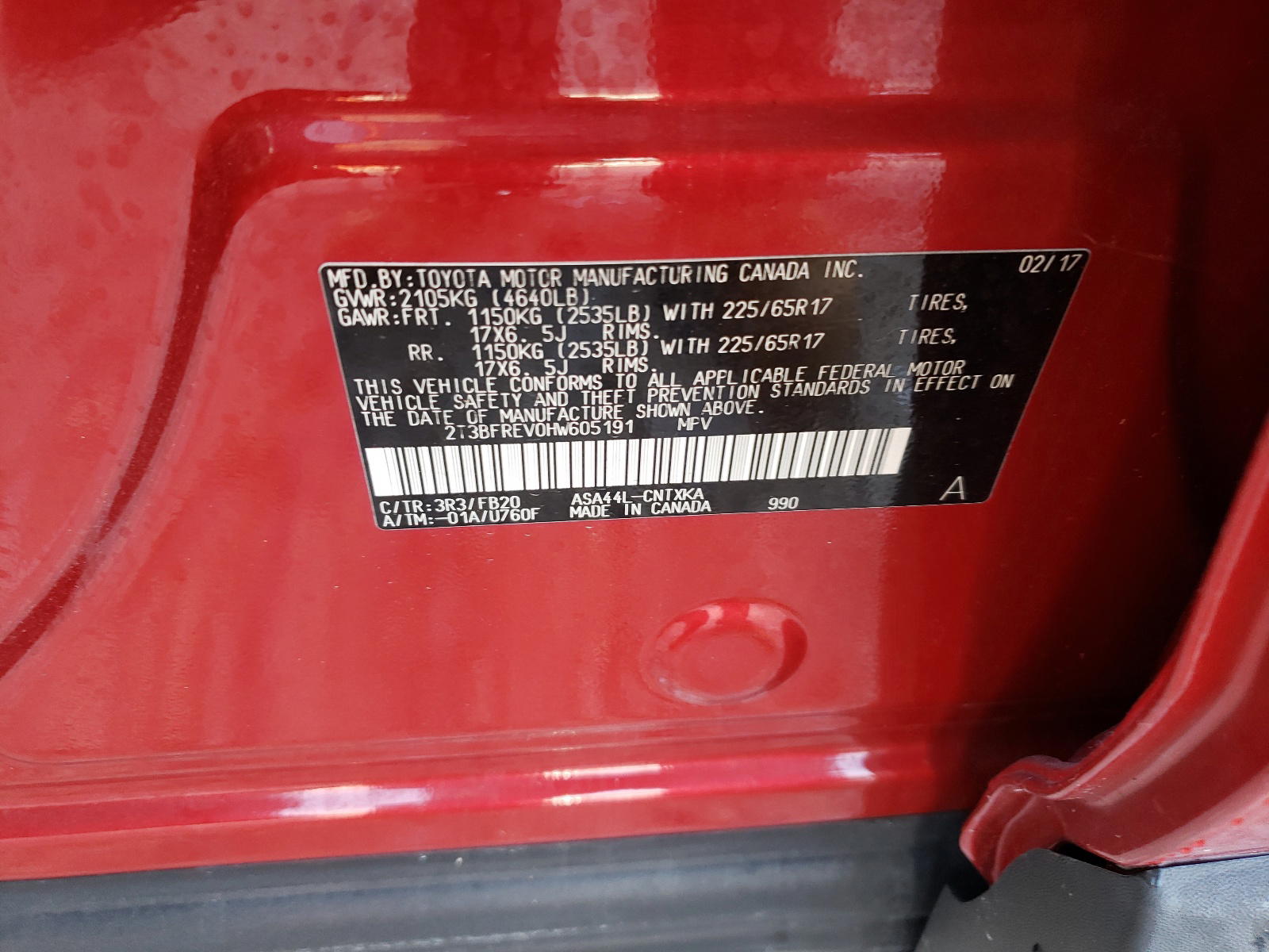 Photo 10 from auction – 2017 TOYOTA RAV4 LE with VIN 2T3BFREV0HW605191