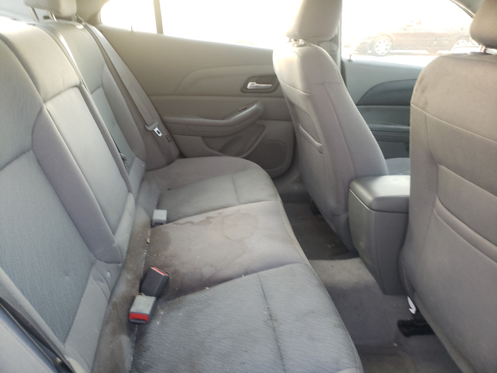 Photo 6 from auction – 2015 CHEVROLET MALIBU LS with VIN 1G11A5SL9FF266069