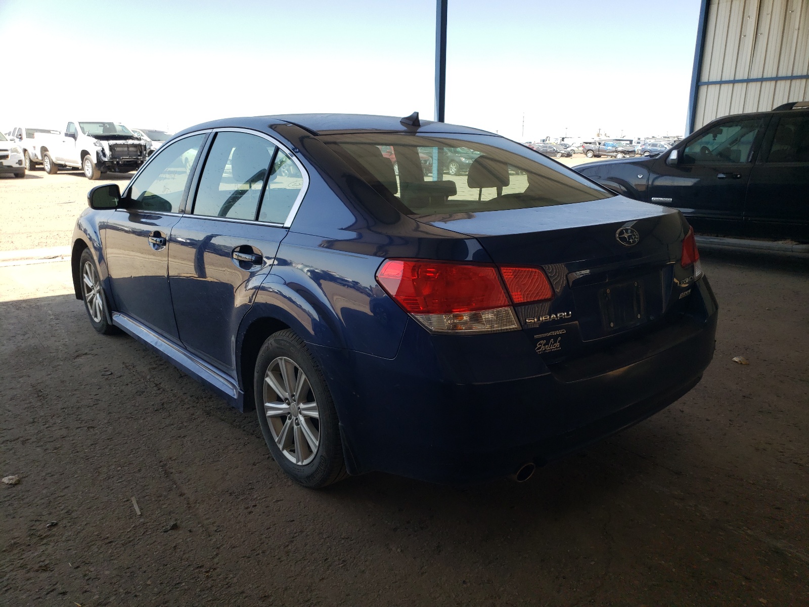 Foto 3 de la subasta – 2011 SUBARU LEGACY 2.5 con VIN 4S3BMBF62B3218415