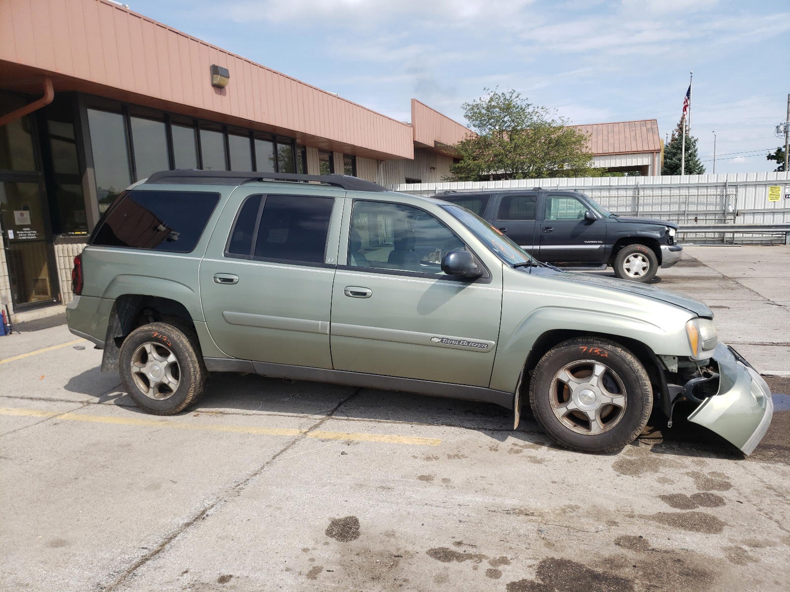 Photo 9 from auction – 2004 CHEVROLET TRAILBLAZE with VIN 1GNET16S546133570