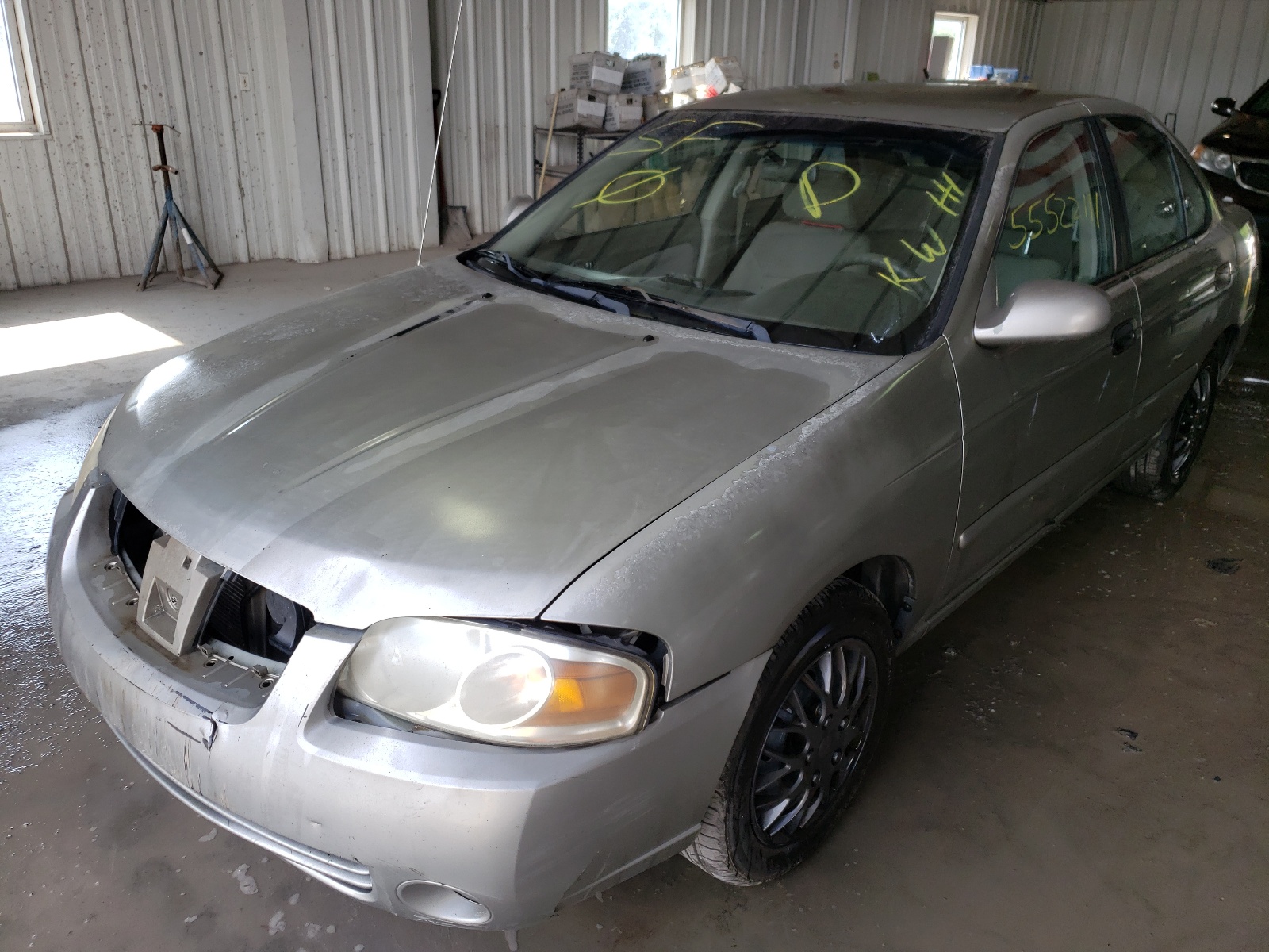 Photo 2 from auction – 2004 NISSAN SENTRA 1.8 with VIN 3N1CB51D04L855086