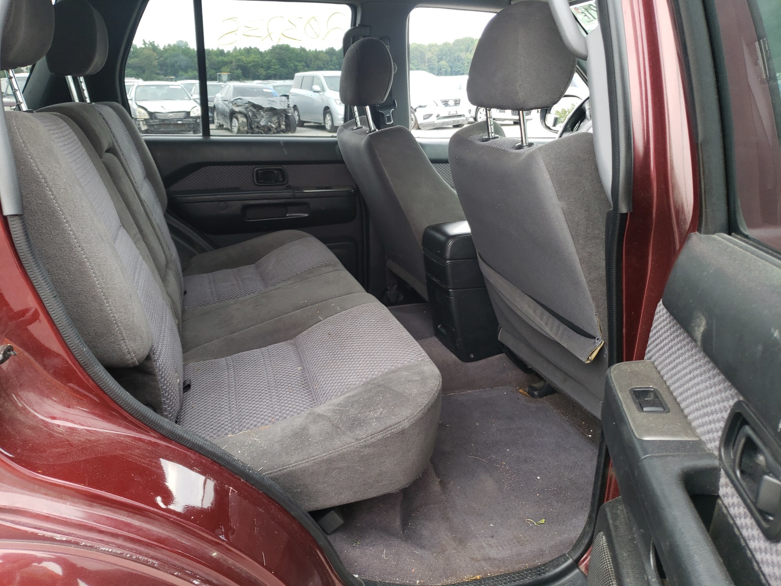 Photo 6 from auction – 2004 NISSAN PATHFINDER with VIN JN8DR09Y34W907526