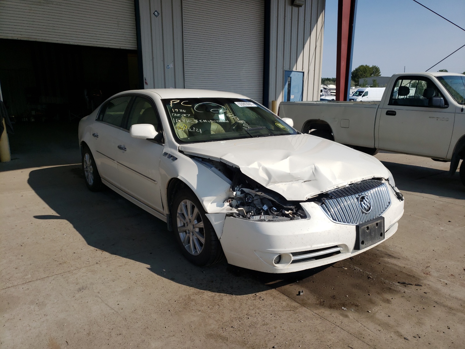 Foto 1 de la subasta – 2011 BUICK LUCERNE CX con VIN 1G4HC5EM6BU135896