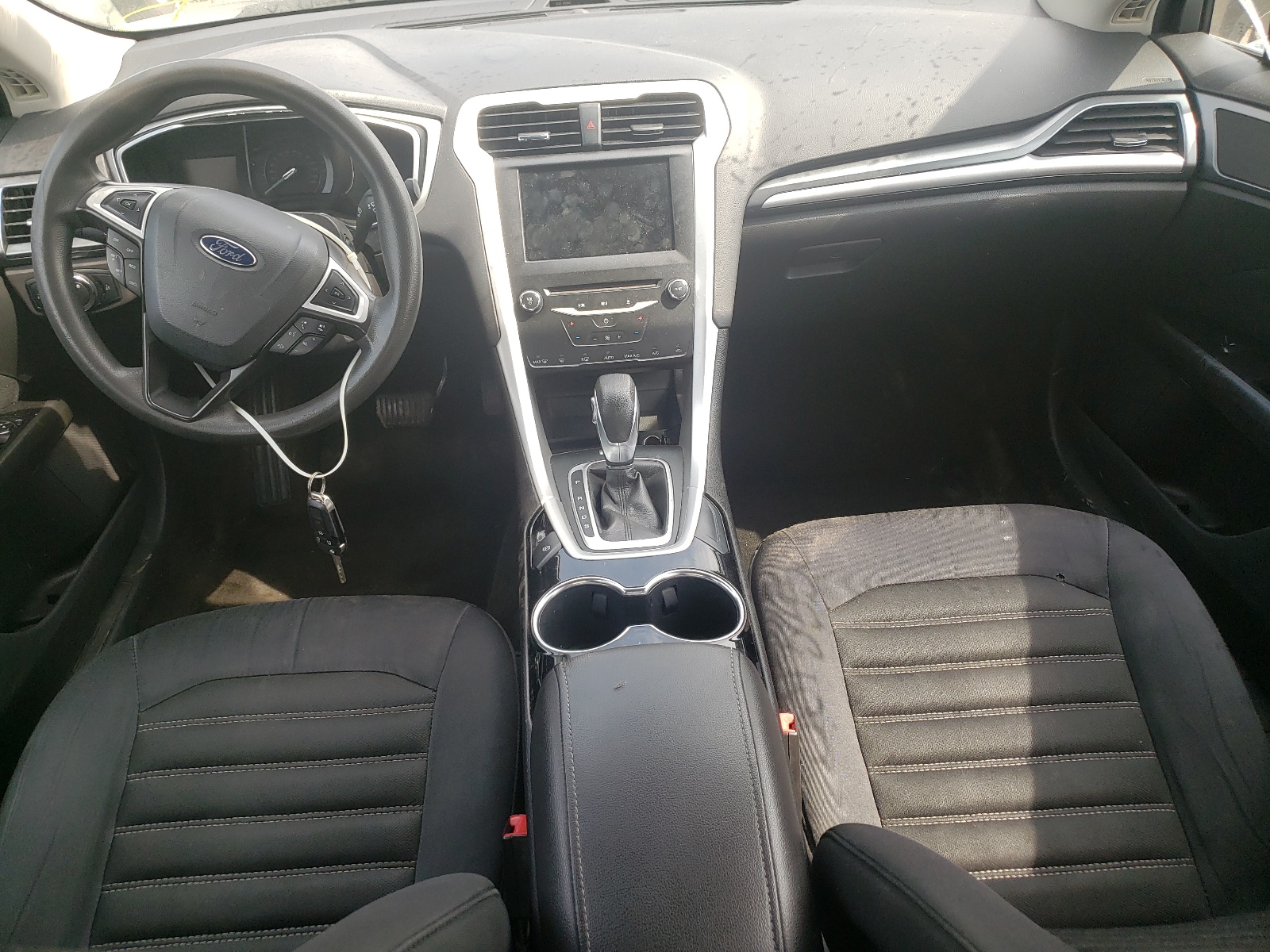 Photo 9 from auction – 2014 FORD FUSION SE with VIN 1FA6P0HD9E5397558