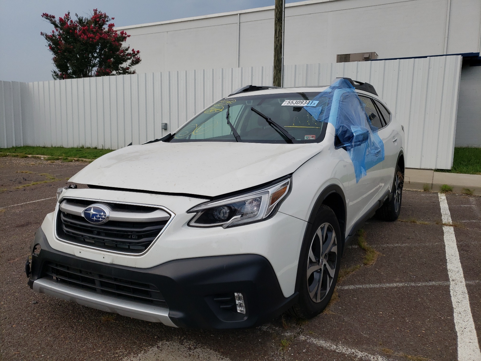 Photo 2 from auction – 2021 SUBARU OUTBACK TO with VIN 4S4BTGPD9M3134989