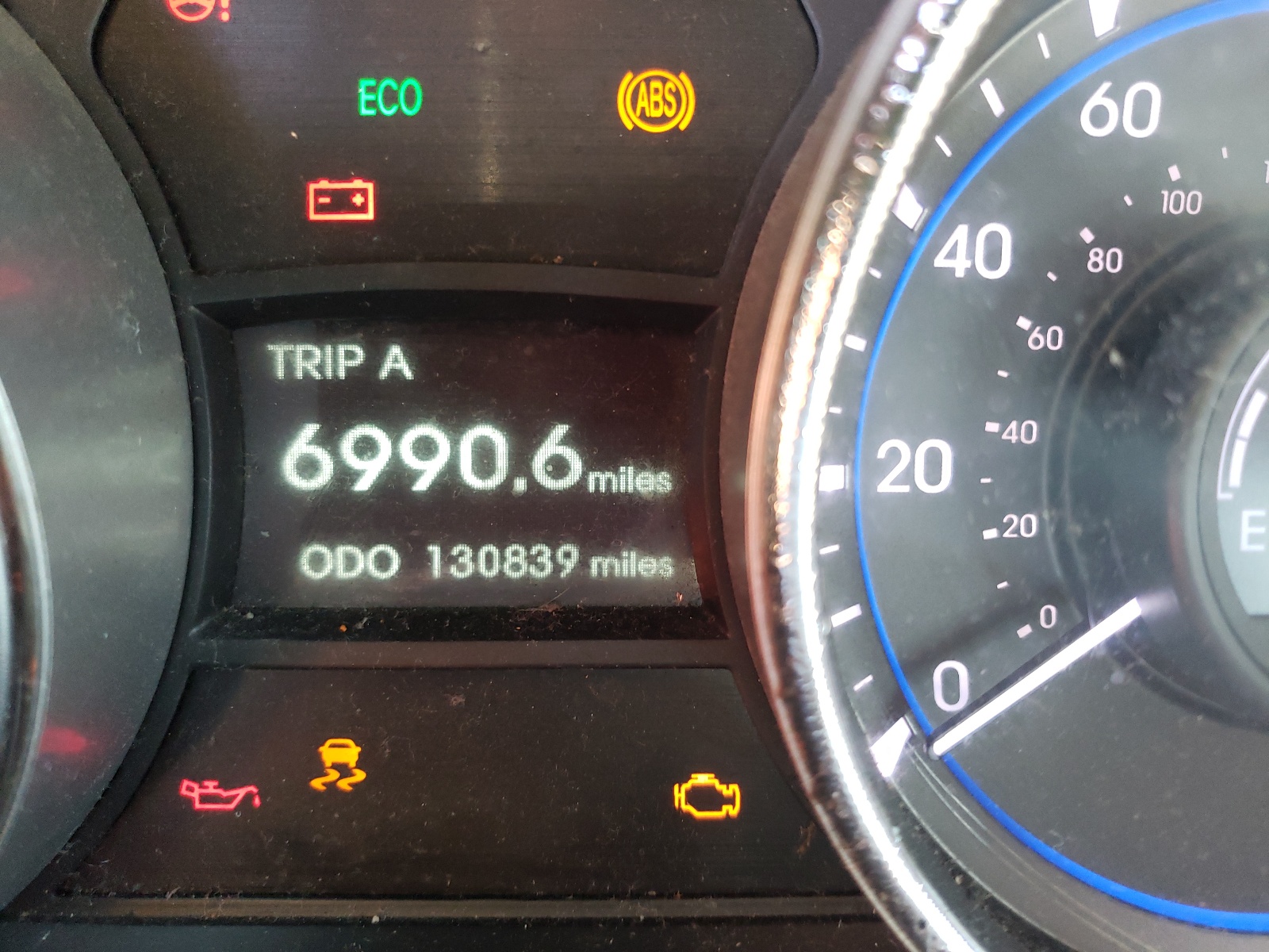 Photo 8 from auction – 2014 HYUNDAI SONATA GLS with VIN 5NPEB4AC8EH877653