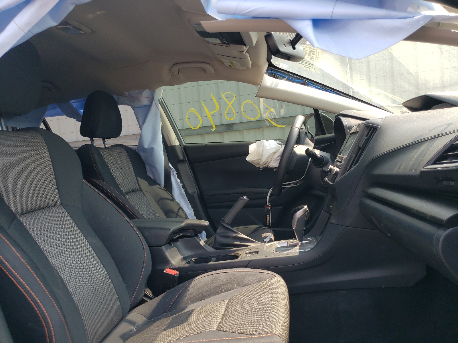 Photo 5 from auction – 2019 SUBARU CROSSTREK with VIN JF2GTACC3KH388834