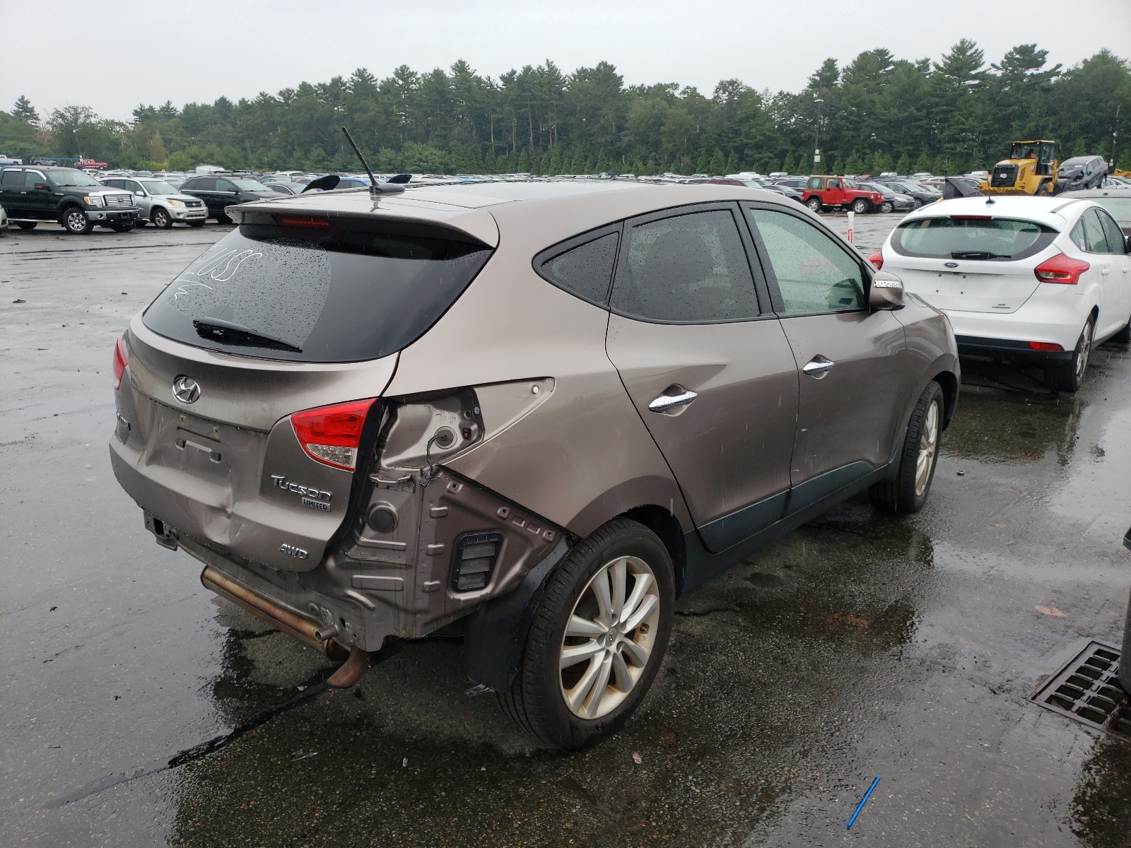 Photo 4 from auction – 2012 HYUNDAI TUCSON GLS with VIN KM8JUCAC0CU543179