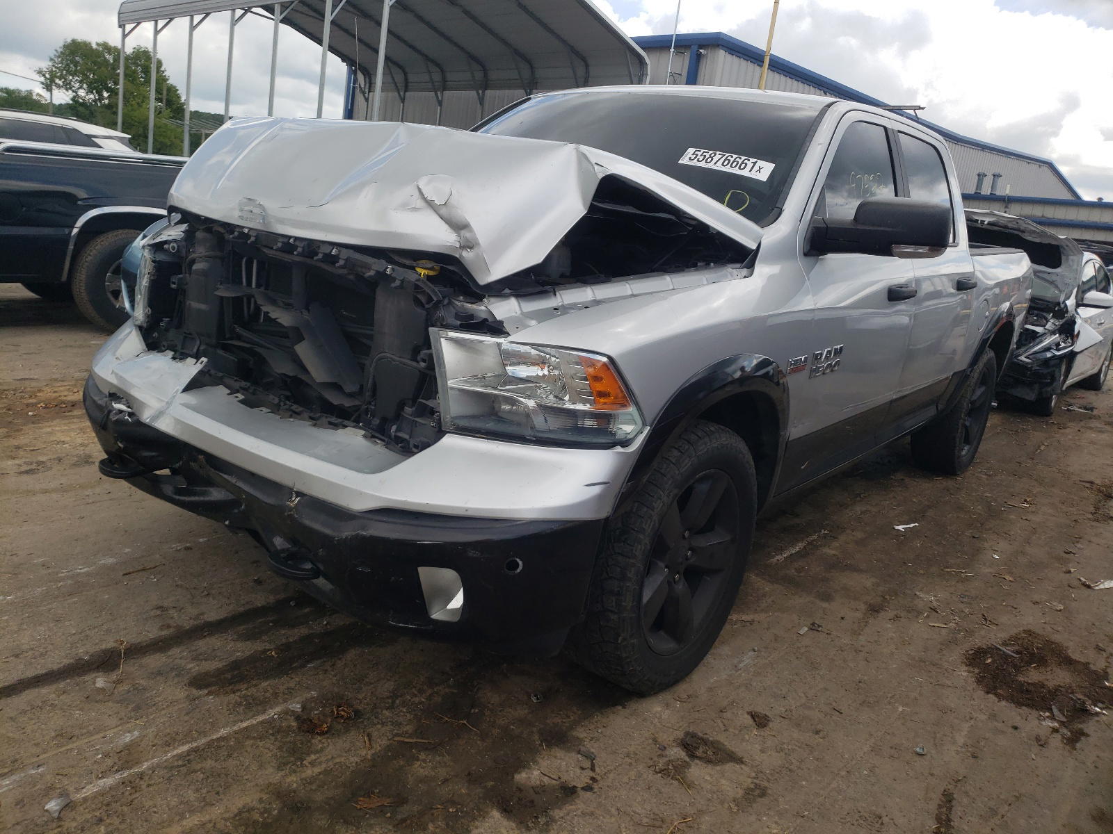 Photo 14 from auction – 2015 RAM 1500 SLT with VIN 1C6RR6LT3FS675755