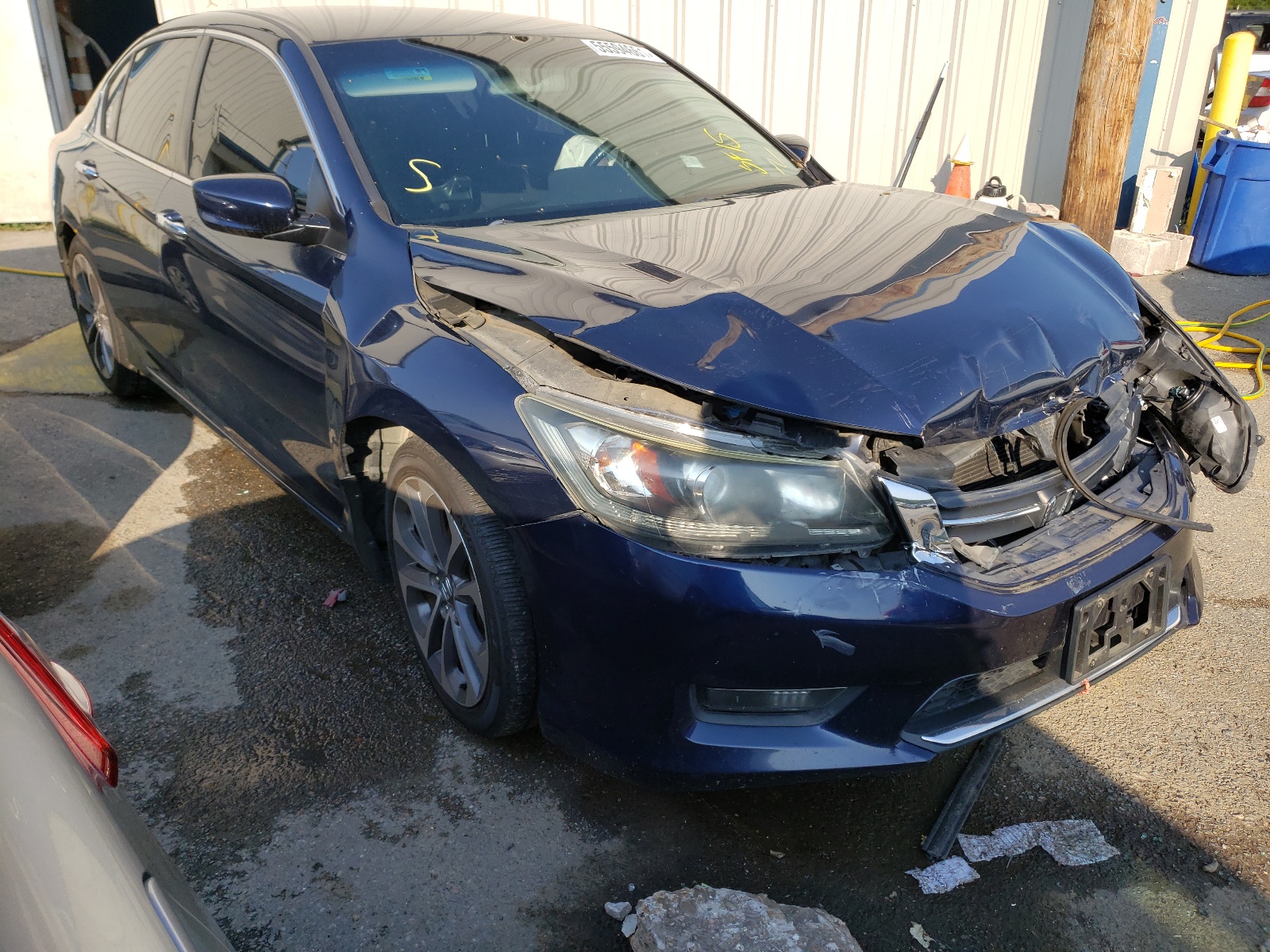 HONDA ACCORD SPO 2015 with VIN 1HGCR2F59FA044598 - Photo from auction