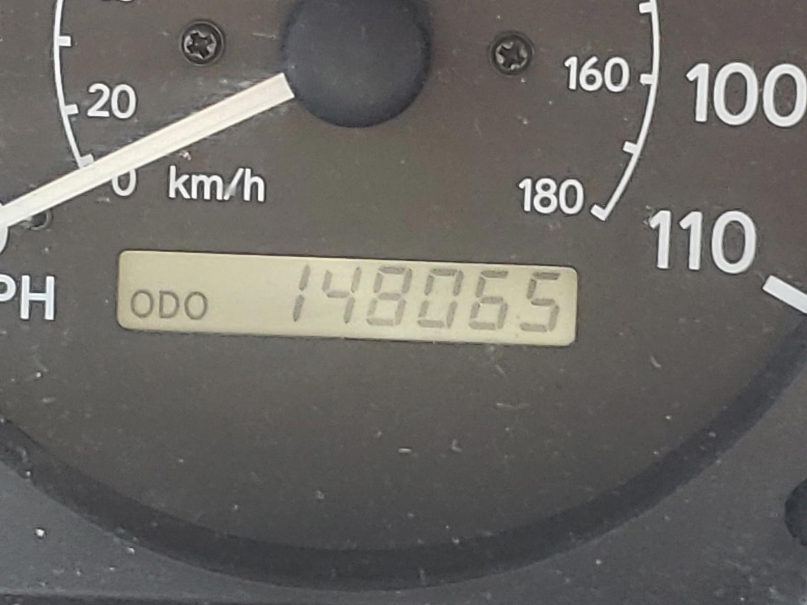 Photo 8 from auction – 2000 TOYOTA COROLLA VE with VIN 2T1BR12E8YC333951