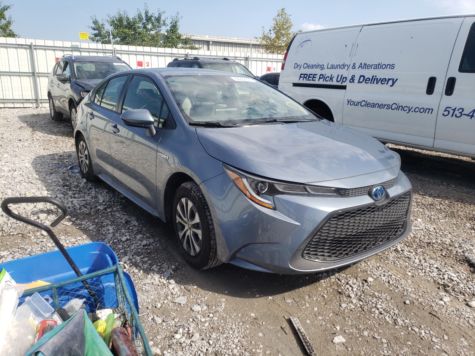 TOYOTA COROLLA LE 2021 with VIN JTDEAMDE1MJ021519 - Photo from auction