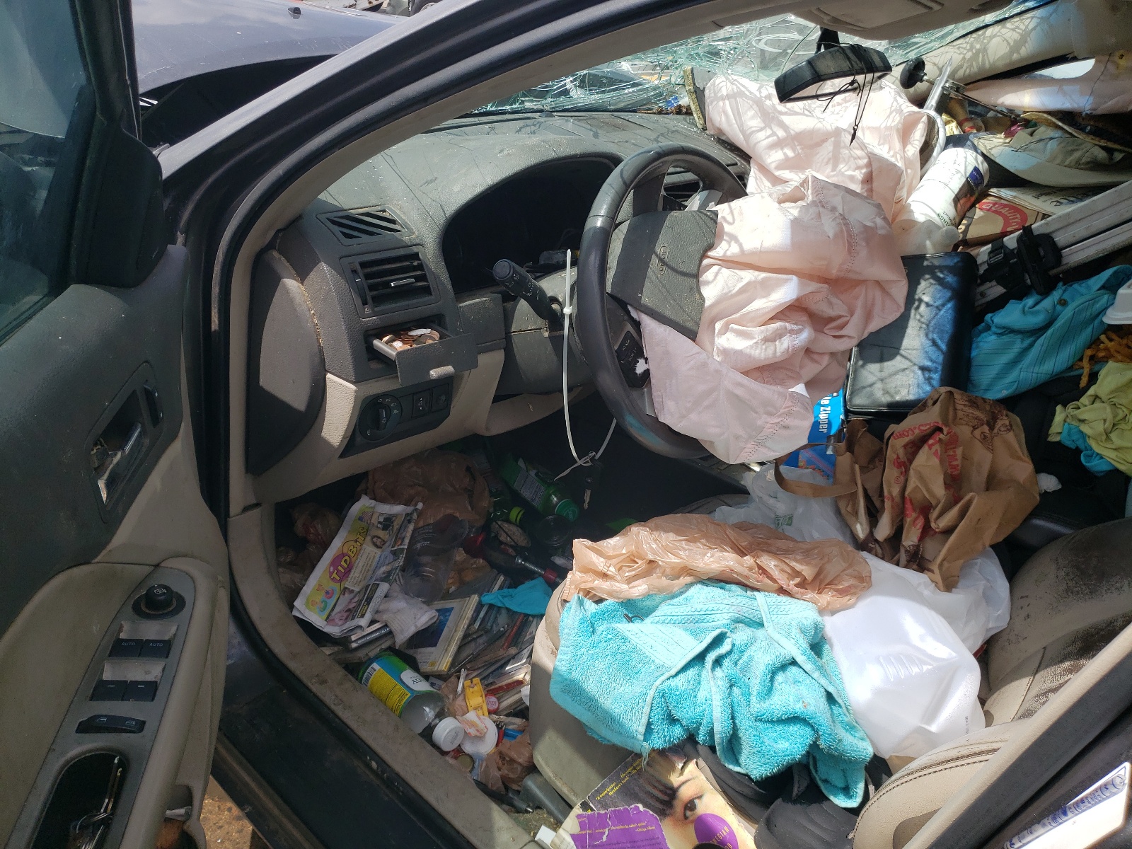 Photo 9 from auction – 2012 FORD FUSION SEL with VIN 3FAHP0JA0CR371997