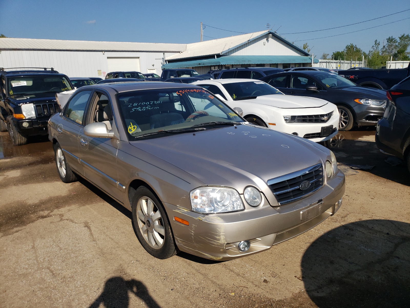 Foto 1 de la subasta – 2005 KIA OPTIMA LX con VIN KNAGD128655396406