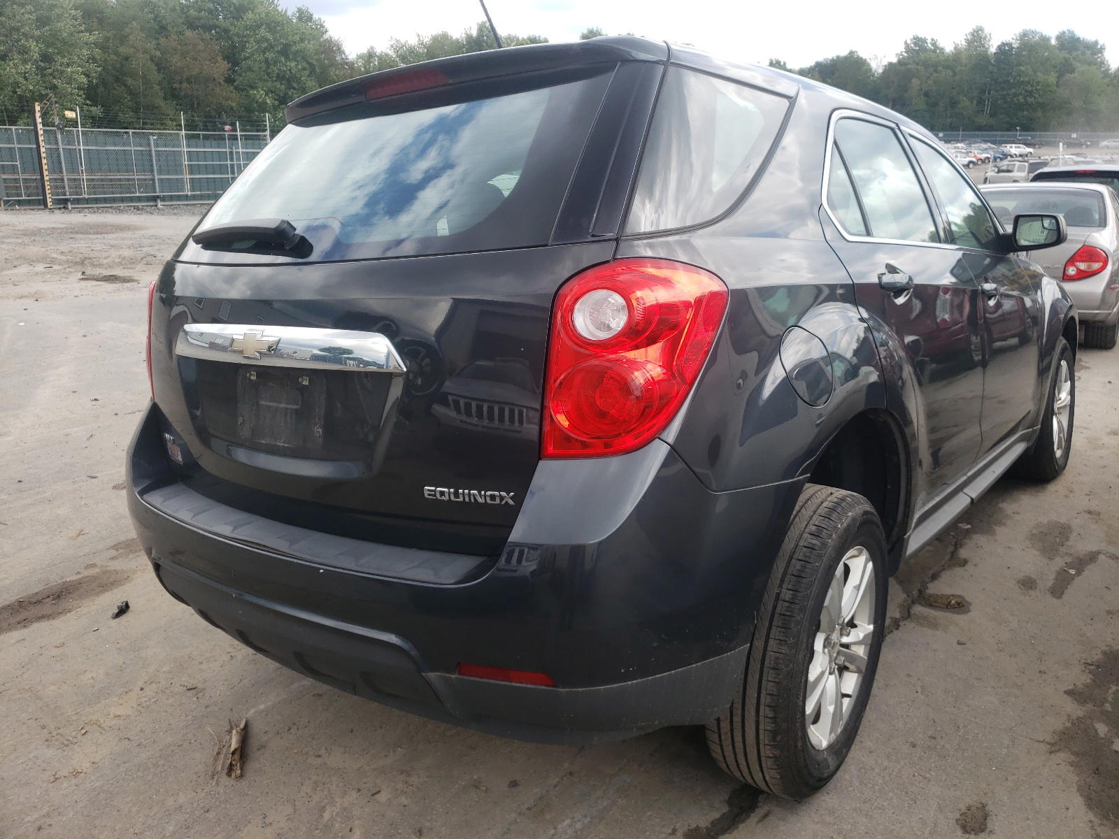 Photo 4 from auction – 2013 CHEVROLET EQUINOX LS with VIN 2GNFLCEK0D6304978