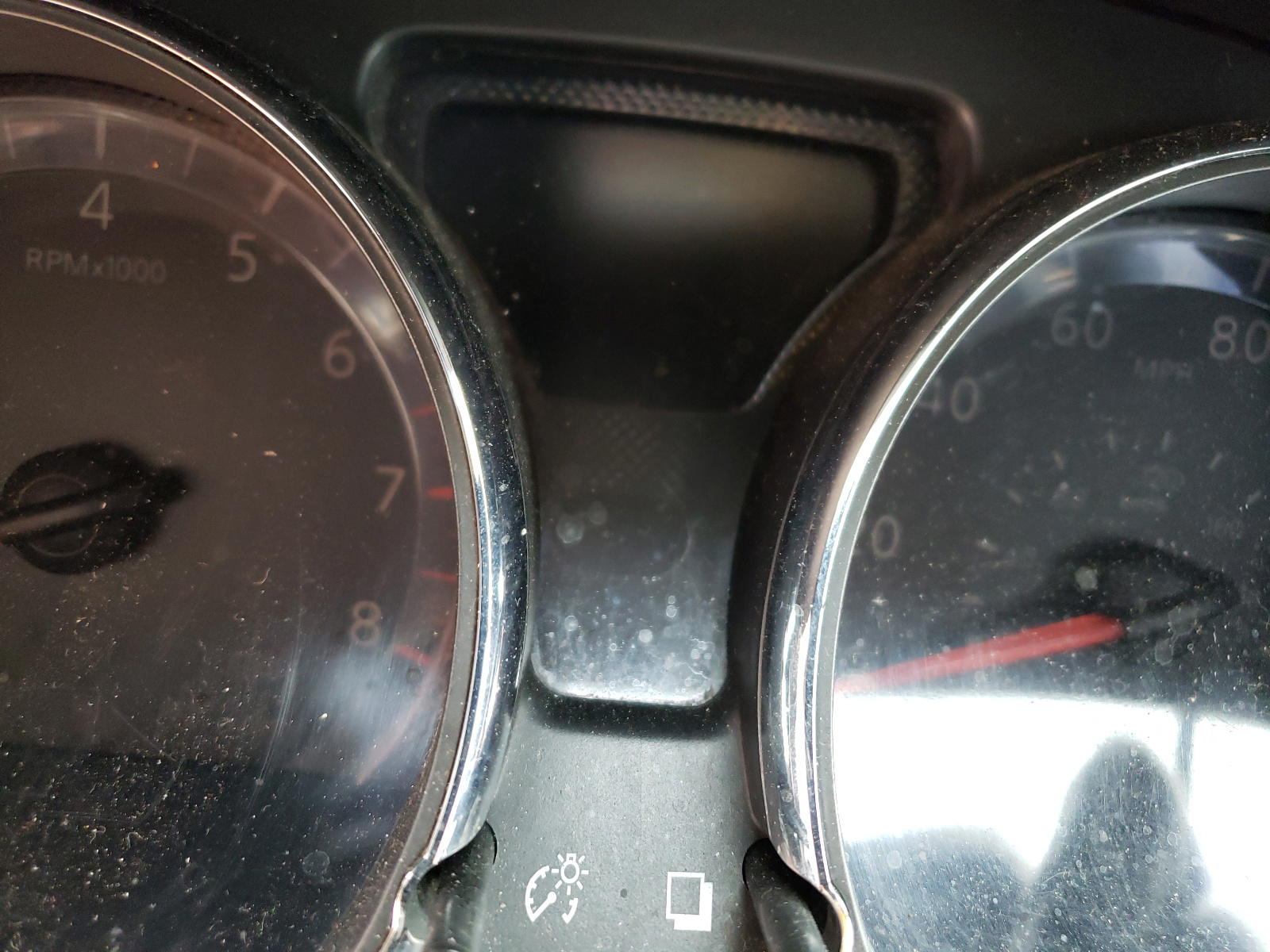 Photo 8 from auction – 2012 NISSAN VERSA S with VIN 3N1CN7AP4CL805867