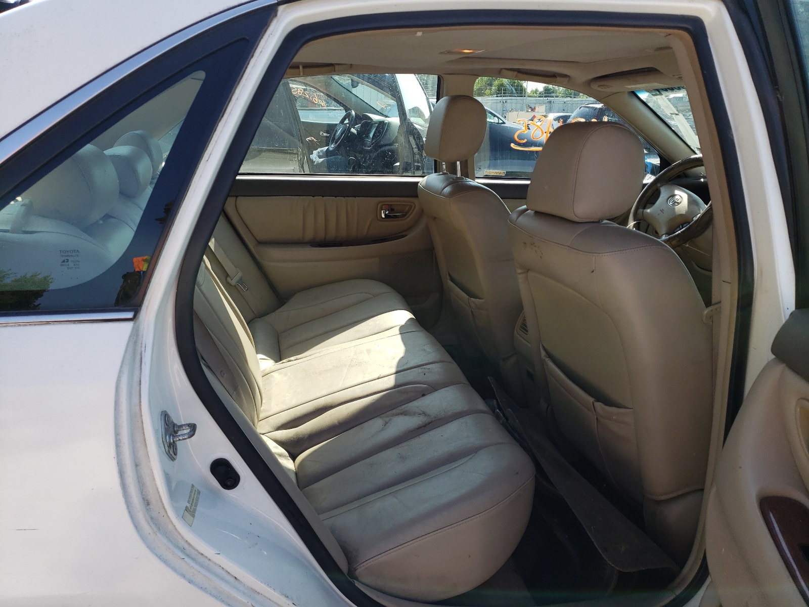 Photo 6 from auction – 2002 TOYOTA AVALON XL with VIN 4T1BF28B62U199328