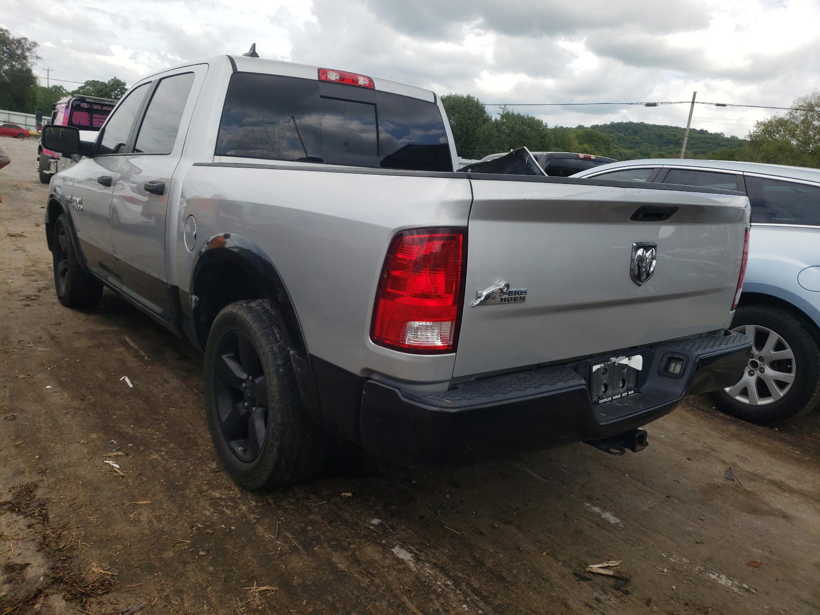 Photo 15 from auction – 2015 RAM 1500 SLT with VIN 1C6RR6LT3FS675755