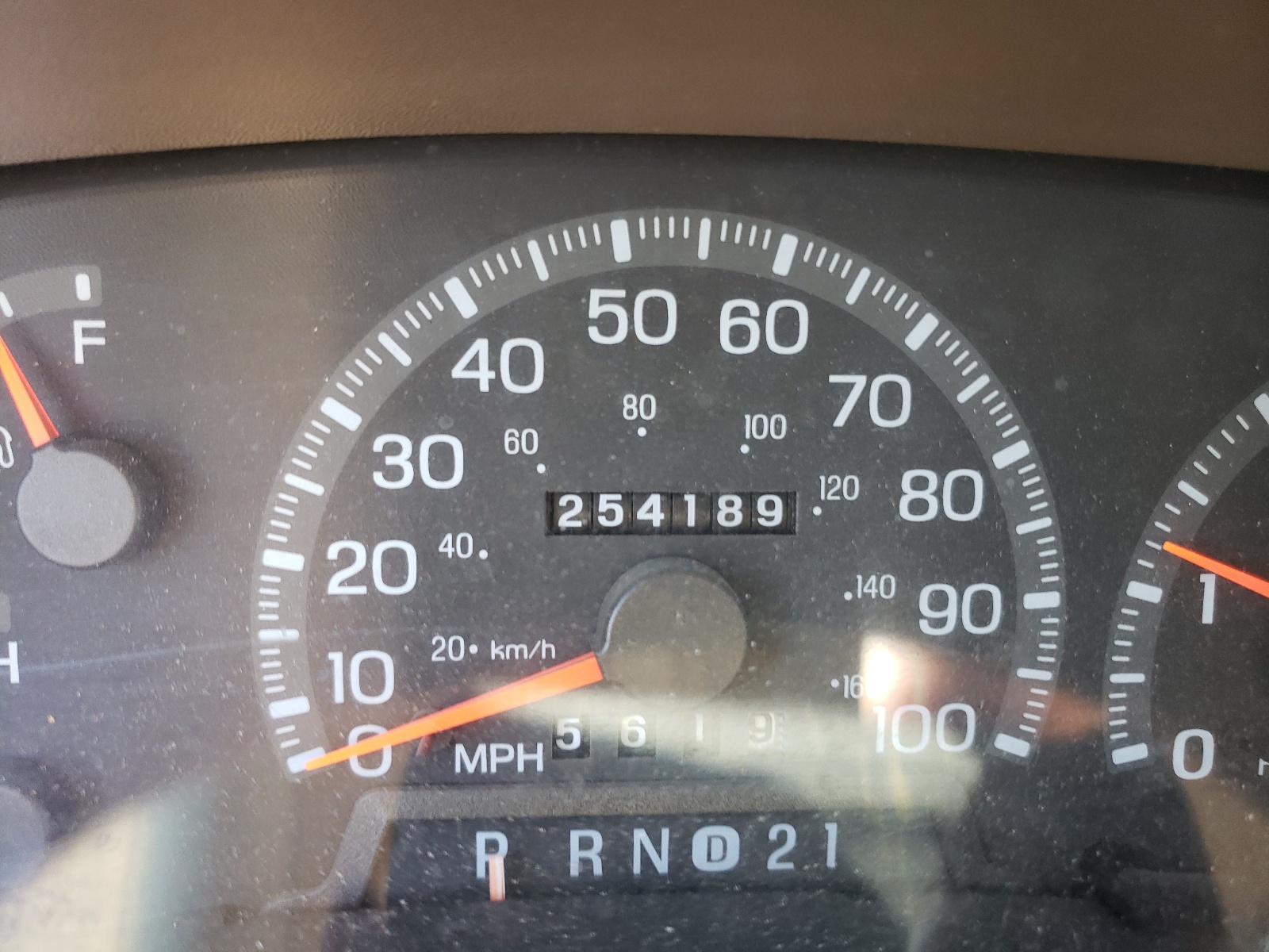 صورة رقم 8 من المزاد - 1998 FORD EXPEDITION مع VIN 1FMPU18L2WLA24083