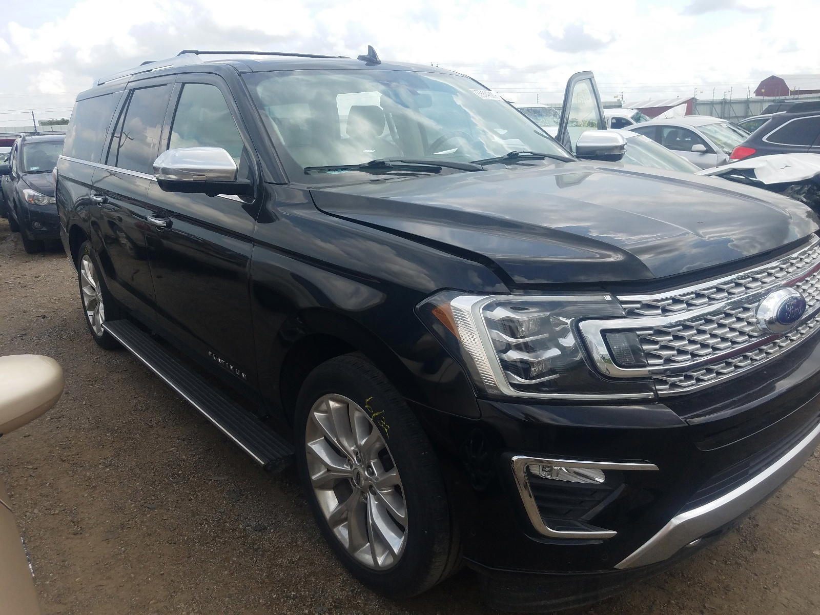 FORD EXP 2018 with VIN 1FMJK1MT7JEA09903 - Photo from auction