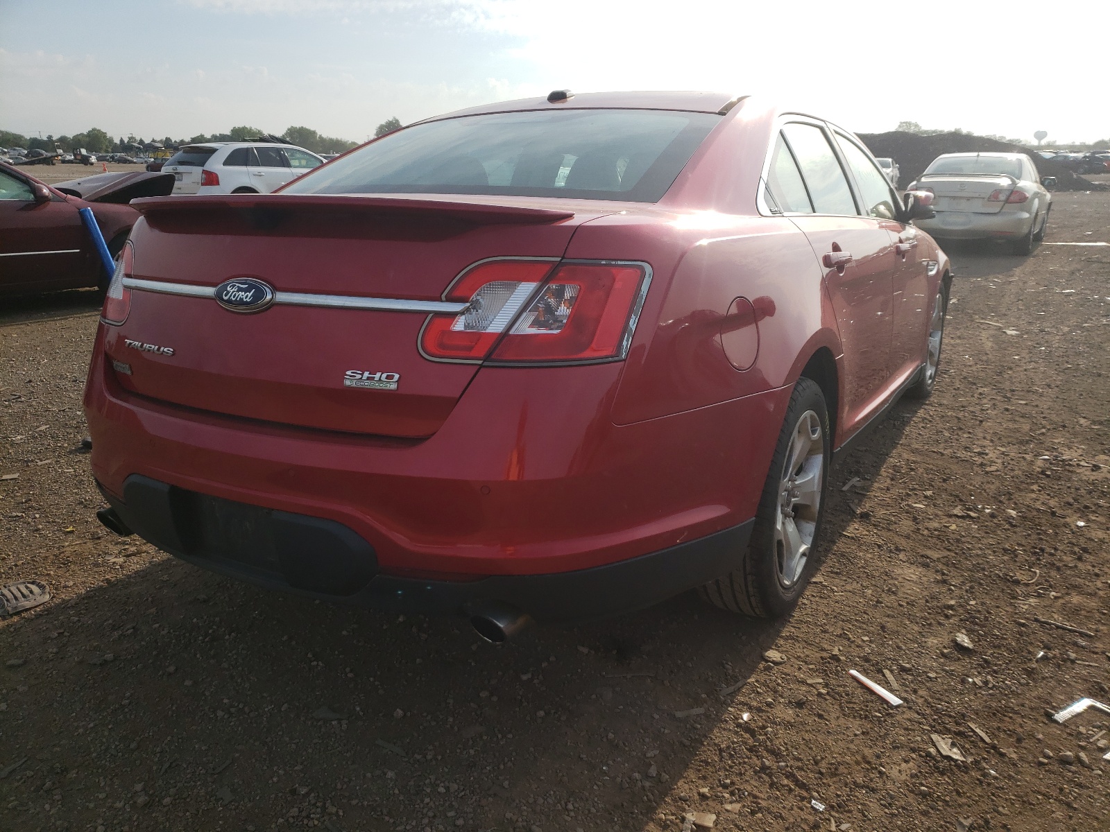 Photo 4 from auction – 2012 FORD TAURUS SHO with VIN 1FAHP2KT5CG115258
