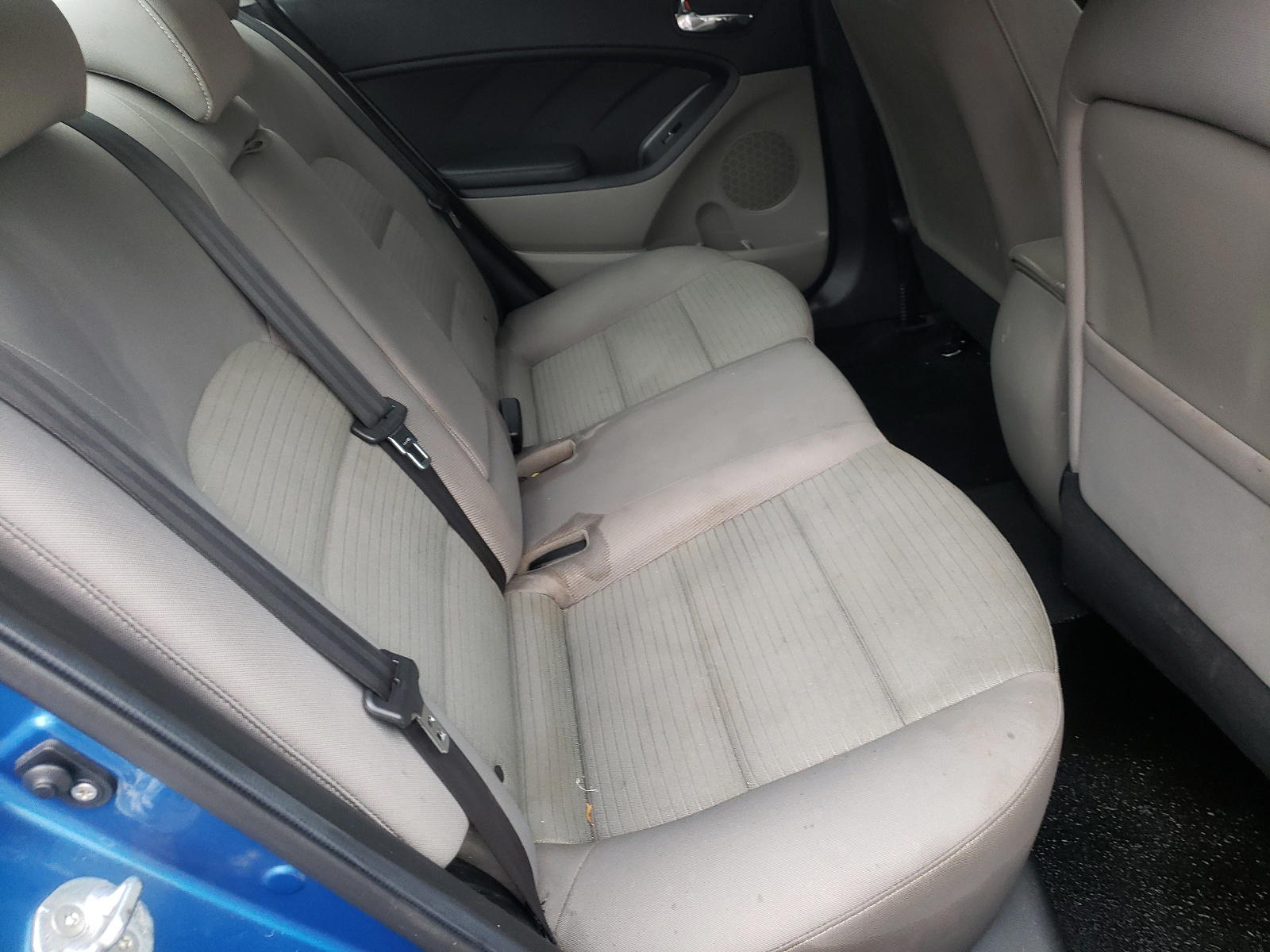 Photo 6 from auction – 2014 KIA FORTE LX with VIN KNAFX4A61E5228600