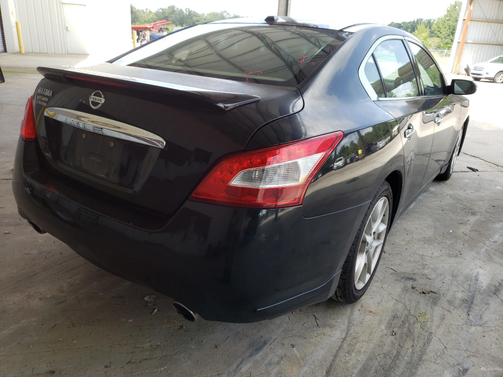 Photo 4 from auction – 2011 NISSAN MAXIMA S with VIN 1N4AA5AP8BC800546