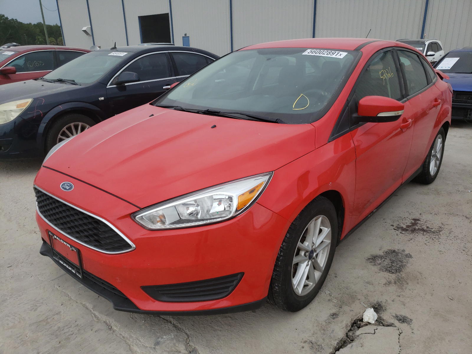 Photo 2 from auction – 2015 FORD FOCUS SE with VIN 1FADP3F20FL276215