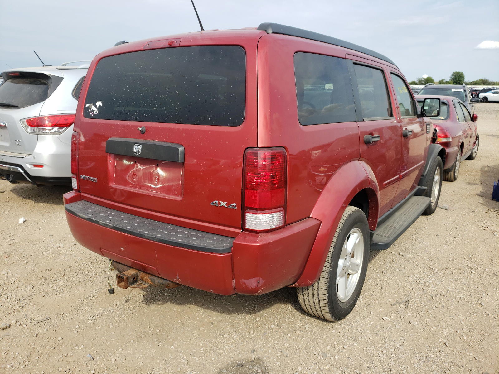Photo 4 from auction – 2007 DODGE NITRO with VIN 1D8GU28K07W726695