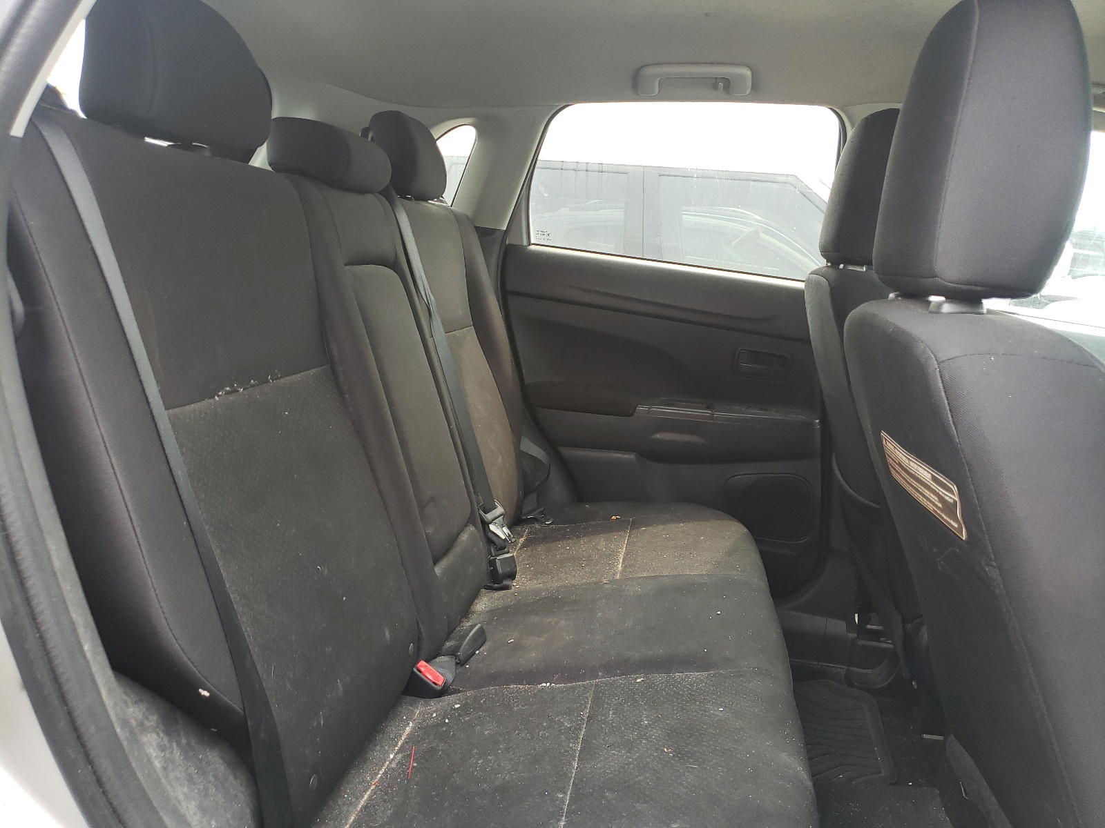 Photo 6 from auction – 2013 MITSUBISHI OUTLANDER with VIN 4A4AP3AU6DE020712