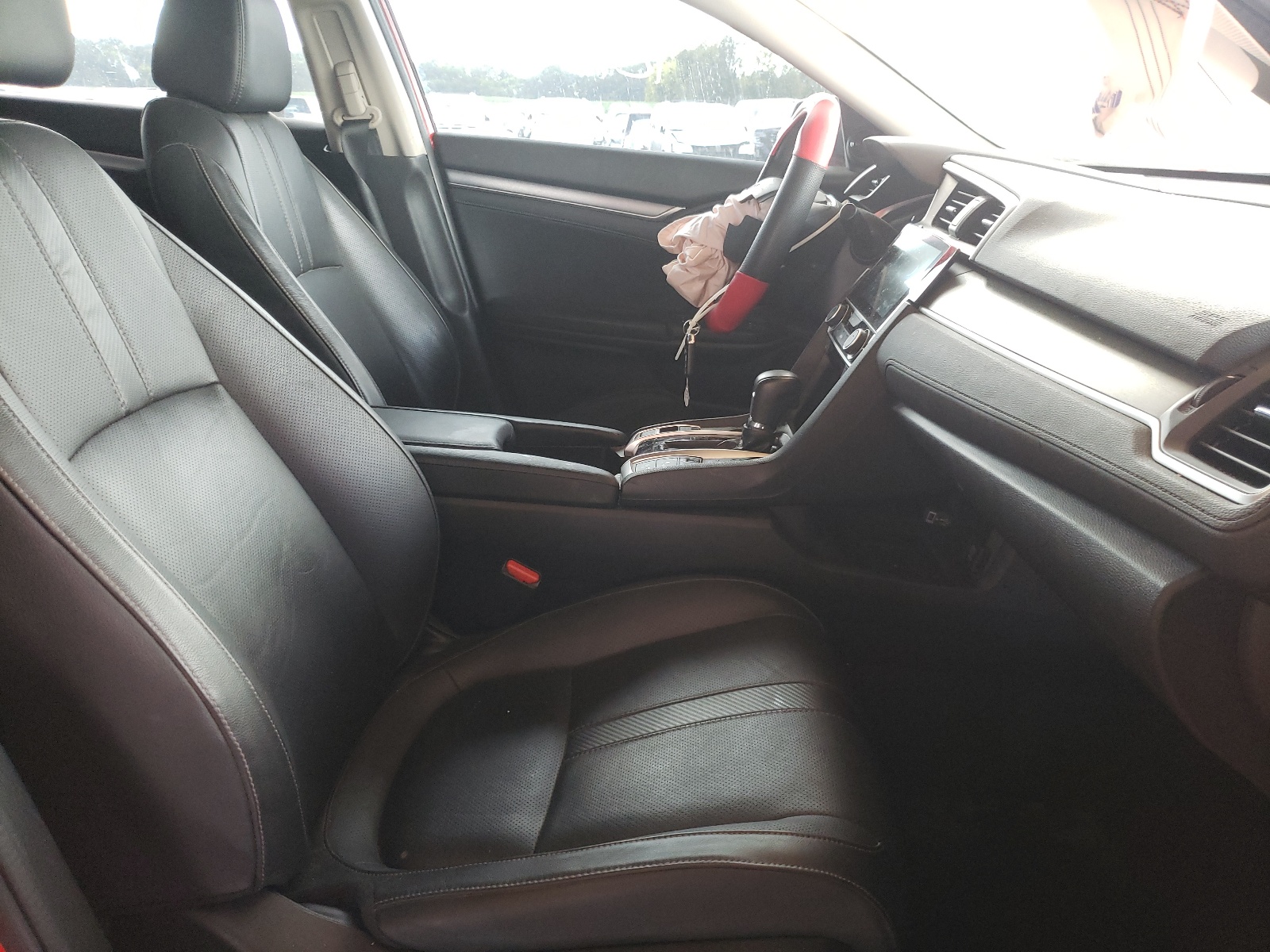 Photo 5 from auction – 2017 HONDA CIVIC EXL with VIN 2HGFC1F75HH657767