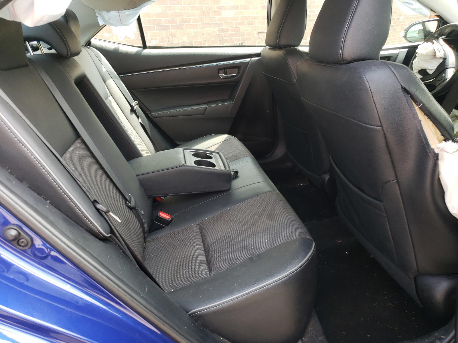 Photo 6 from auction – 2015 TOYOTA COROLLA L with VIN 2T1BURHE3FC263860