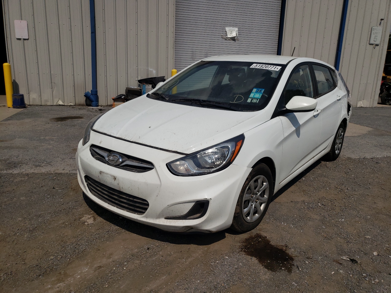 Photo 2 from auction – 2014 HYUNDAI ACCENT GLS with VIN KMHCT5AE4EU147798