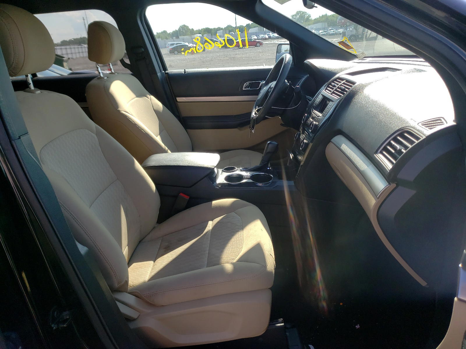 Photo 5 from auction – 2017 FORD EXPLORER with VIN 1FM5K7BH0HGC58240