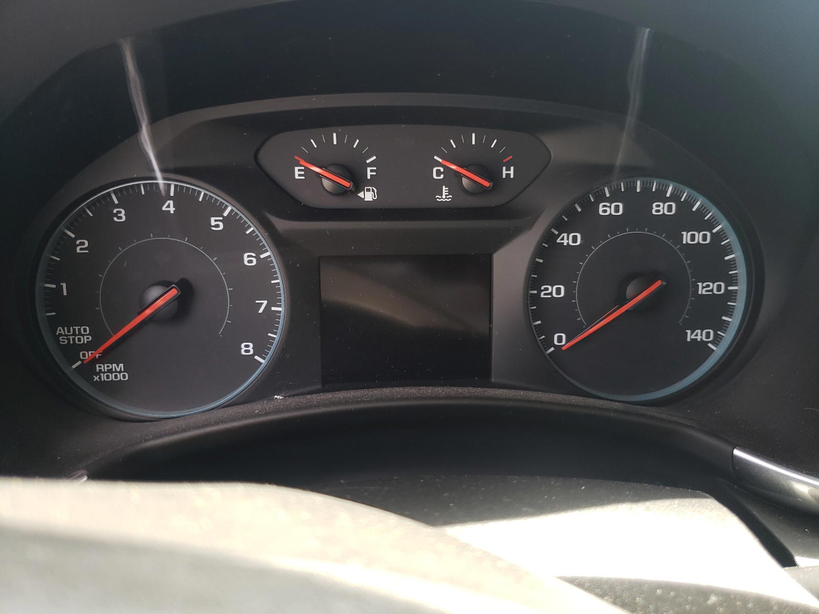 Photo 8 from auction – 2018 CHEVROLET EQUINOX LT with VIN 2GNAXJEV2J6262080