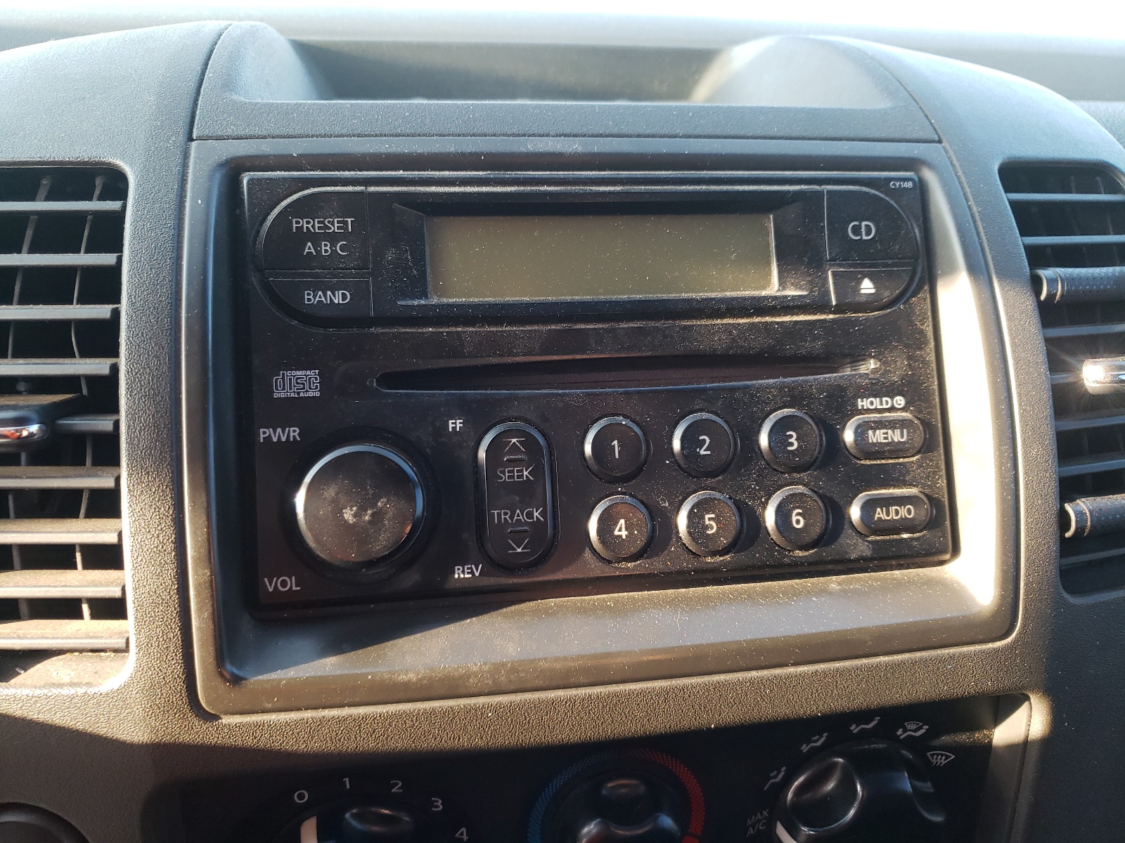 Photo 9 from auction – 2006 NISSAN PATHFINDER with VIN 5N1AR18U26C685368
