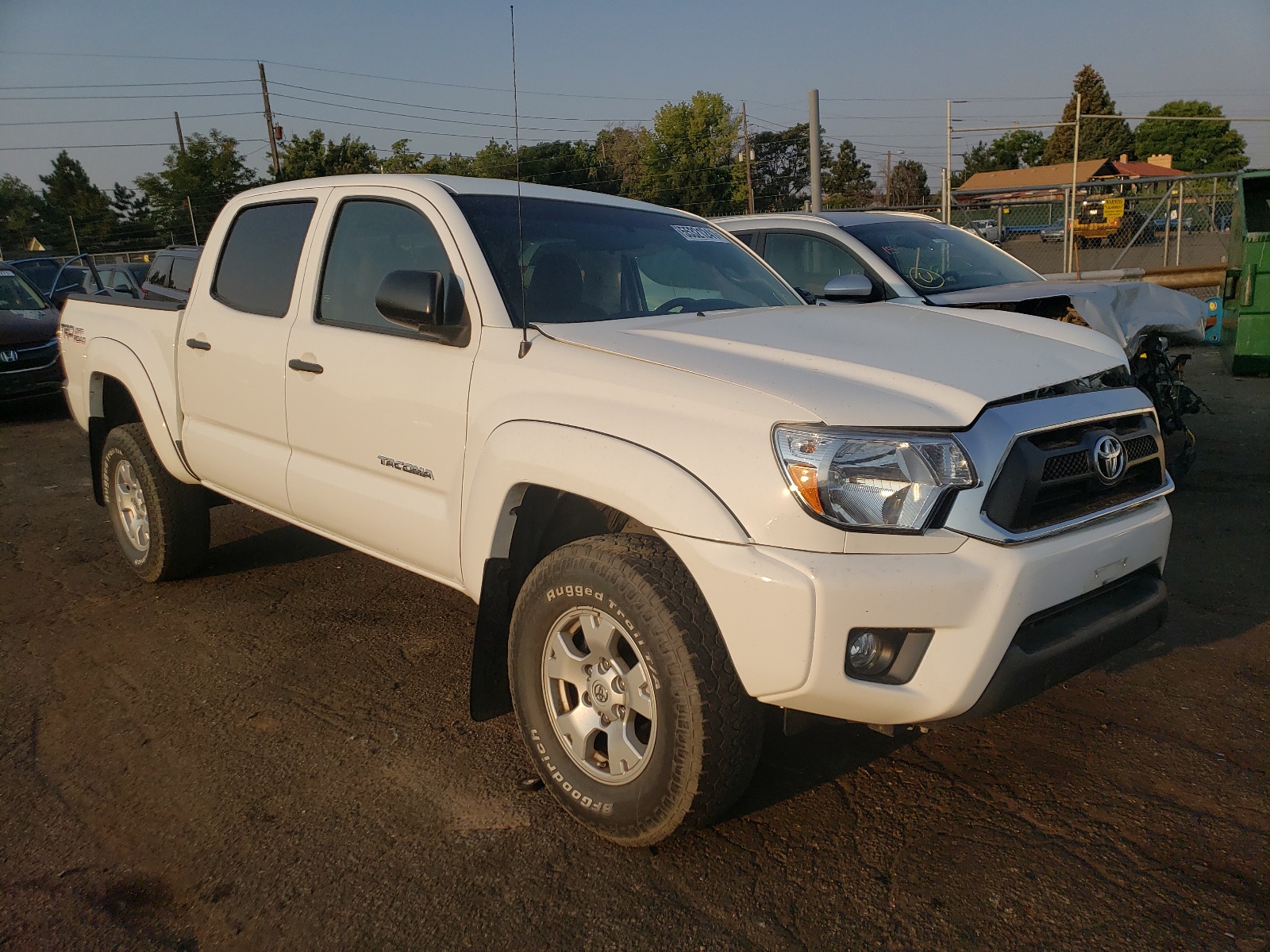 Photo 1 from auction – 2015 TOYOTA TACOMA DOU with VIN 3TMLU4EN6FM170432