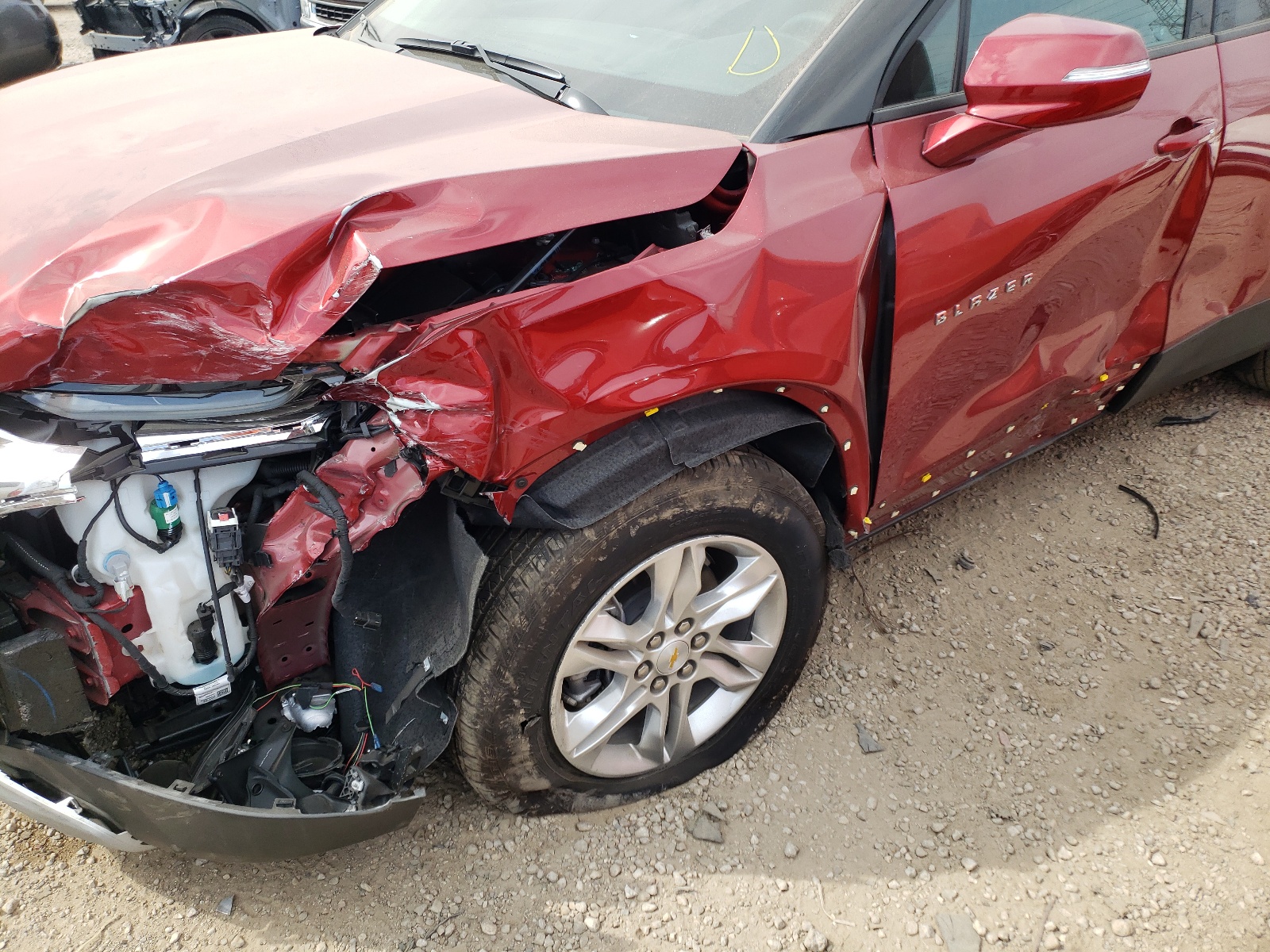 Photo 9 from auction – 2021 CHEVROLET BLAZER 2LT with VIN 3GNKBHR49MS567692