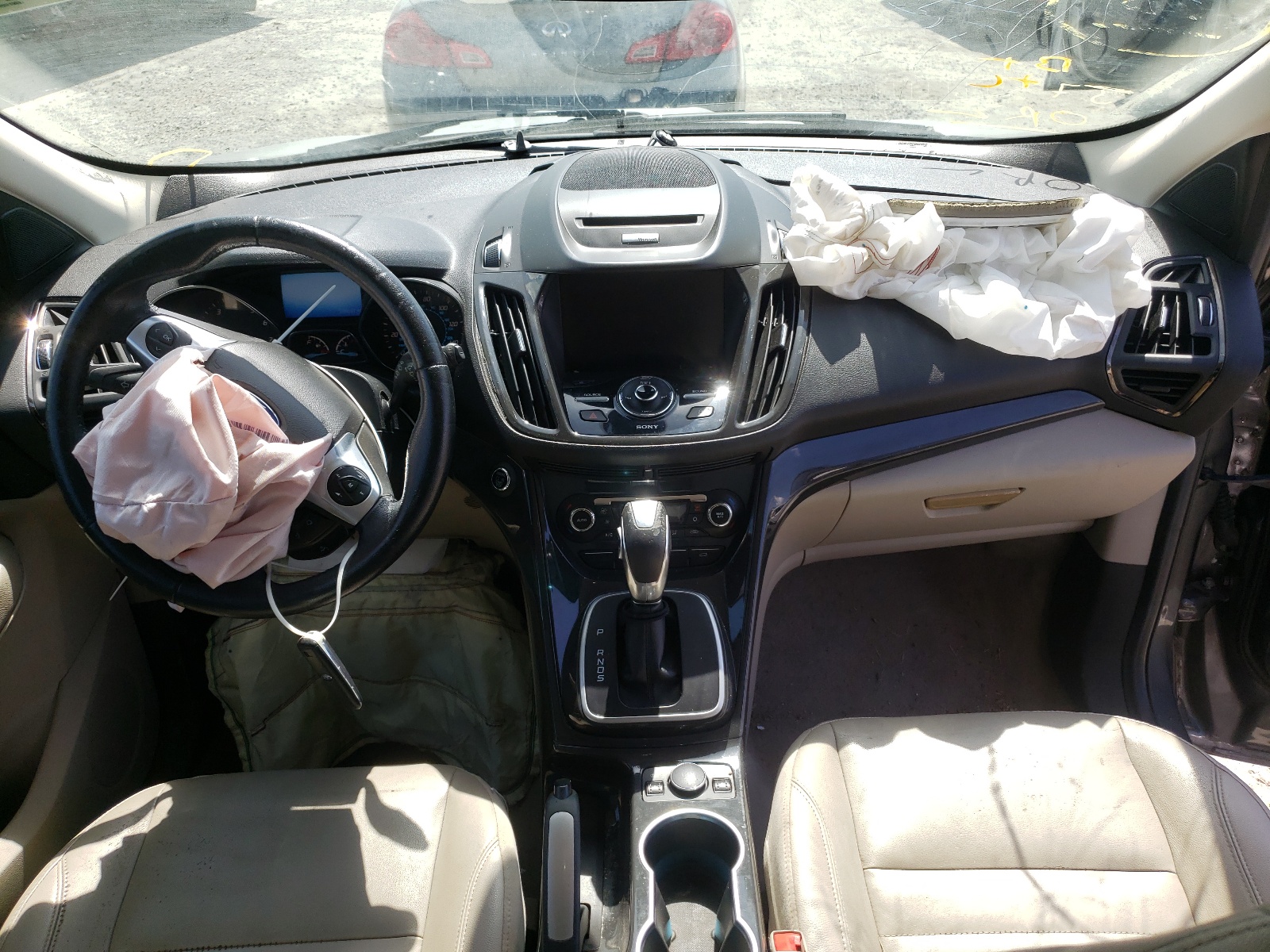 Photo 9 from auction – 2014 FORD ESCAPE TIT with VIN 1FMCU0J9XEUB39000