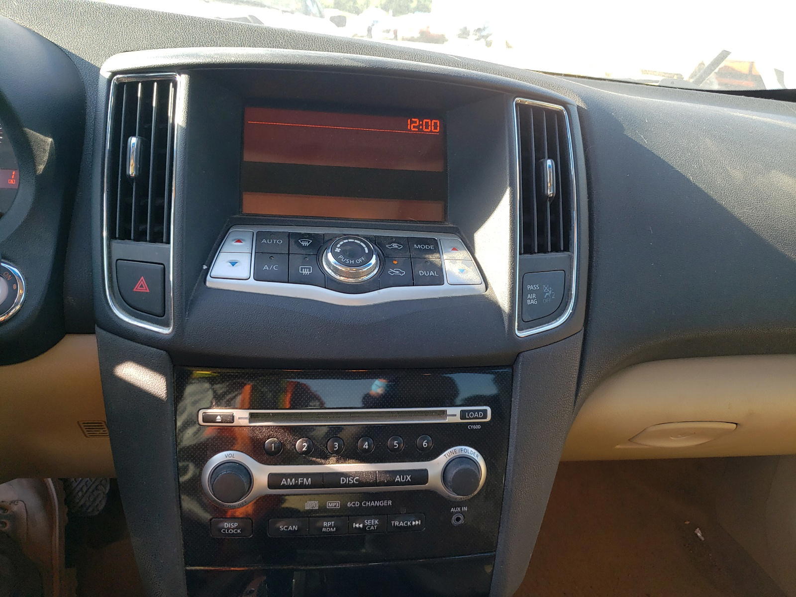 Photo 9 from auction – 2010 NISSAN MAXIMA S with VIN 1N4AA5AP9AC836289