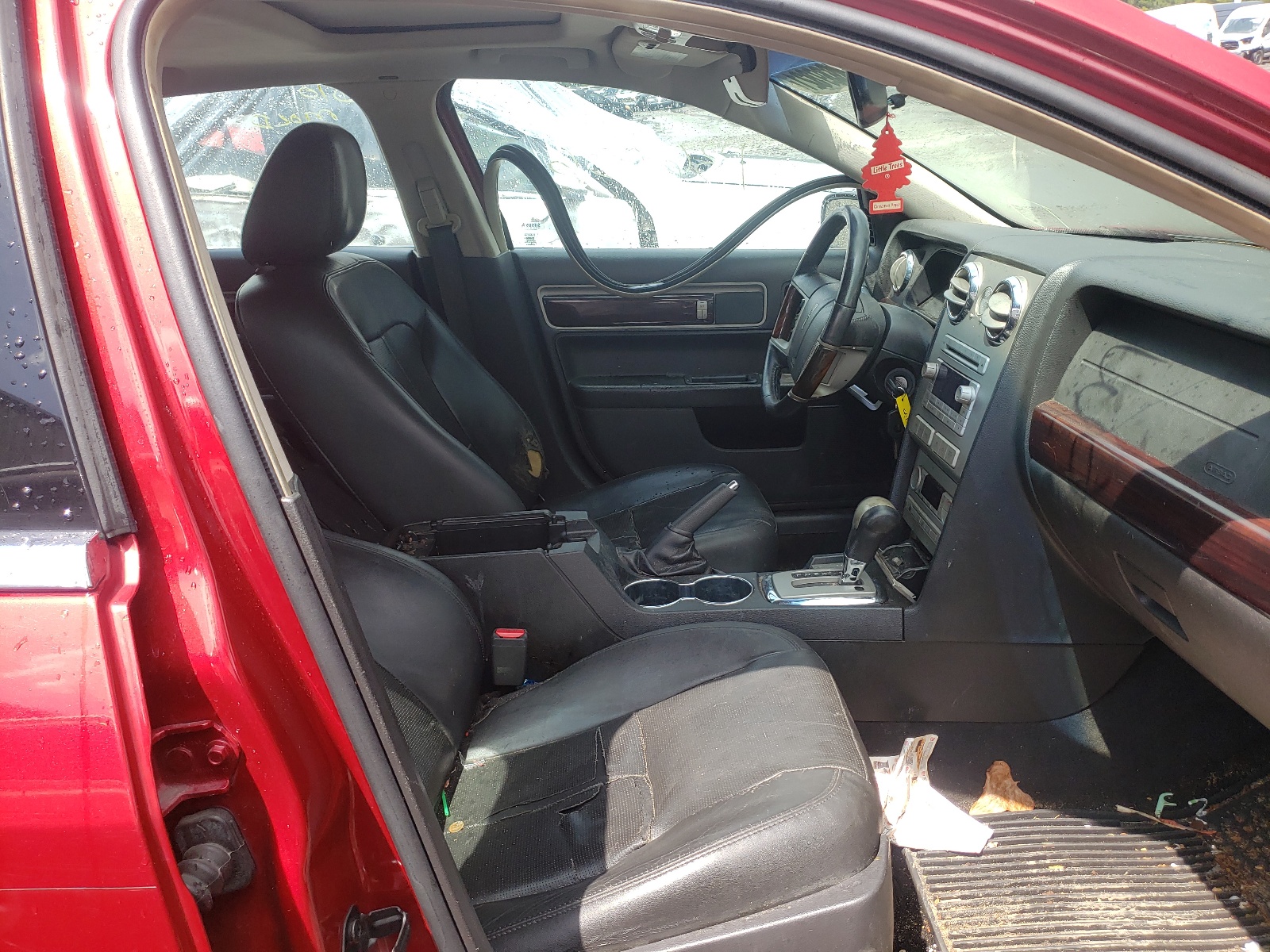 Photo 5 from auction – 2009 LINCOLN MKZ with VIN 3LNHM26T59R617133